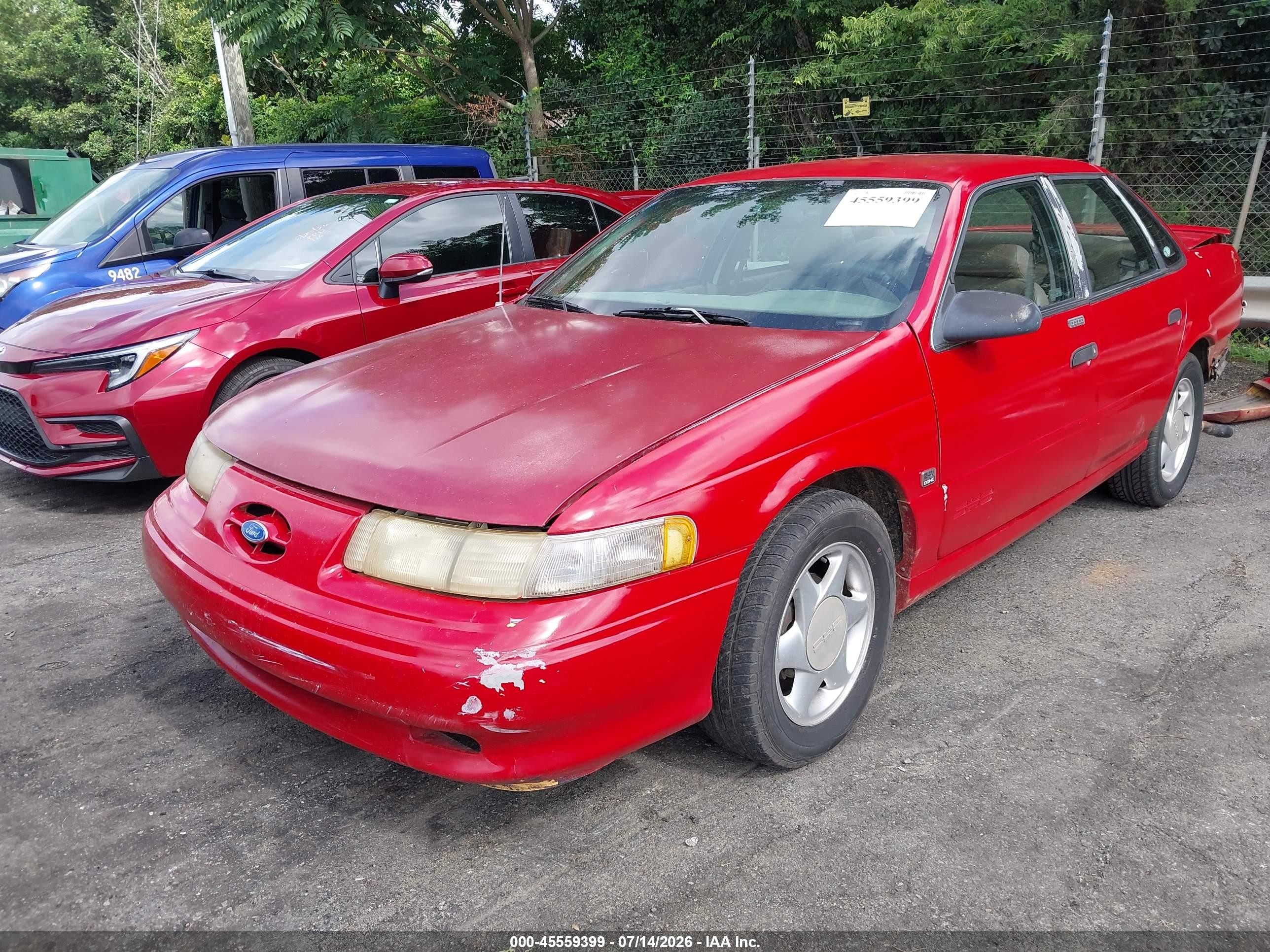 1993 Ford Taurus Sho Red vin: 1FALP54P0PA317638