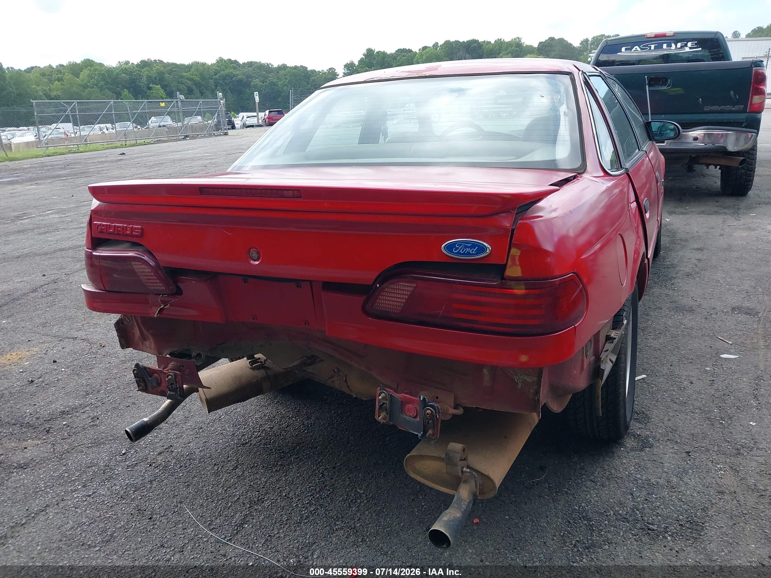 1993 Ford Taurus Sho Red vin: 1FALP54P0PA317638