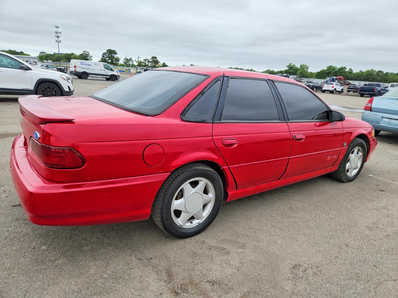 1995 Ford Taurus Sho Red vin: 1FALP54P6SA133376