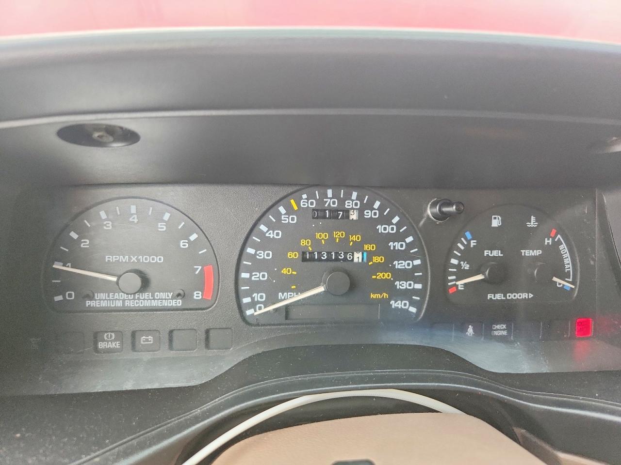 1995 Ford Taurus Sho Red vin: 1FALP54P6SA133376