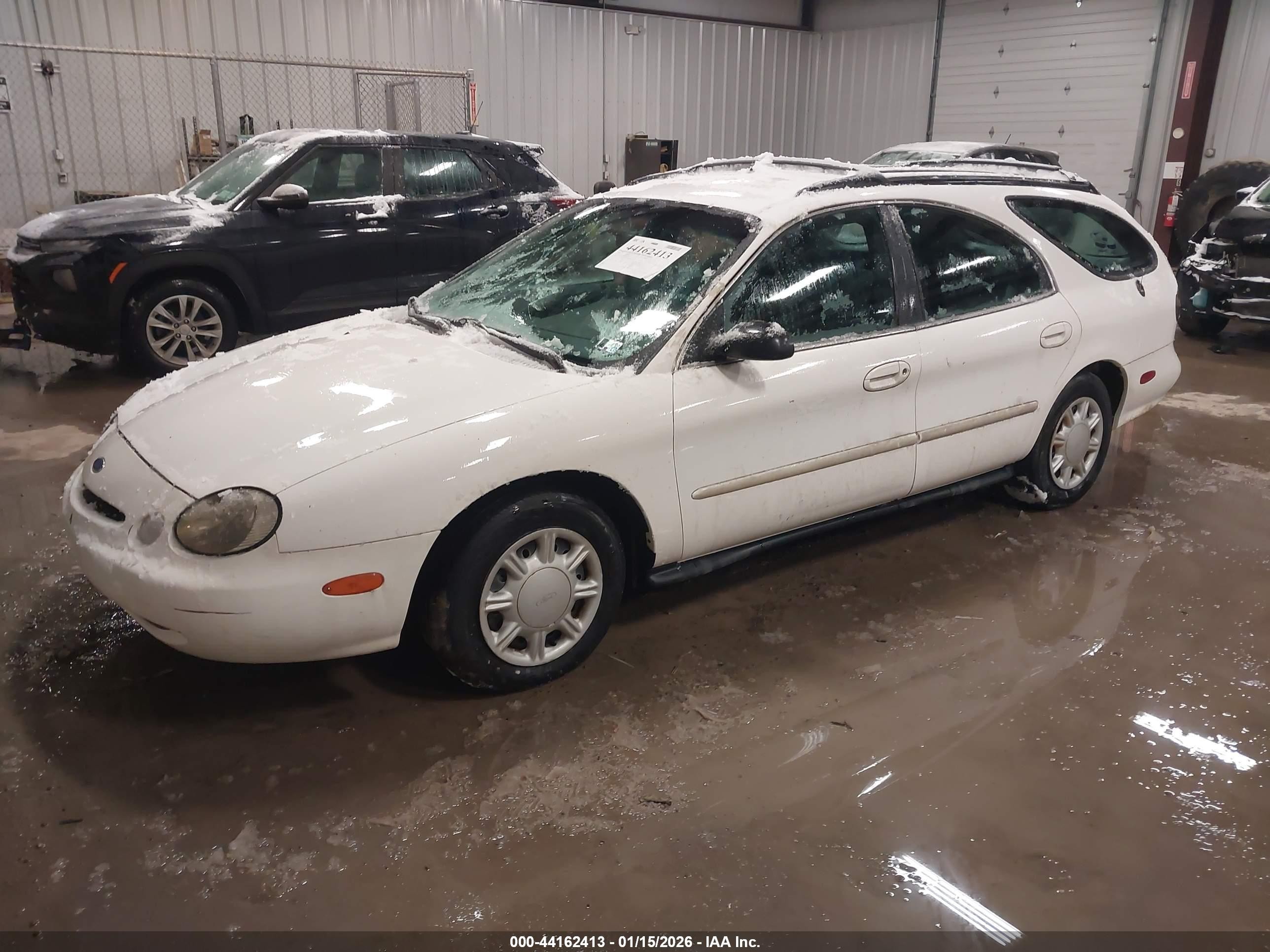 1996 Ford Taurus Gl White vin: 1FALP57U0TA279372