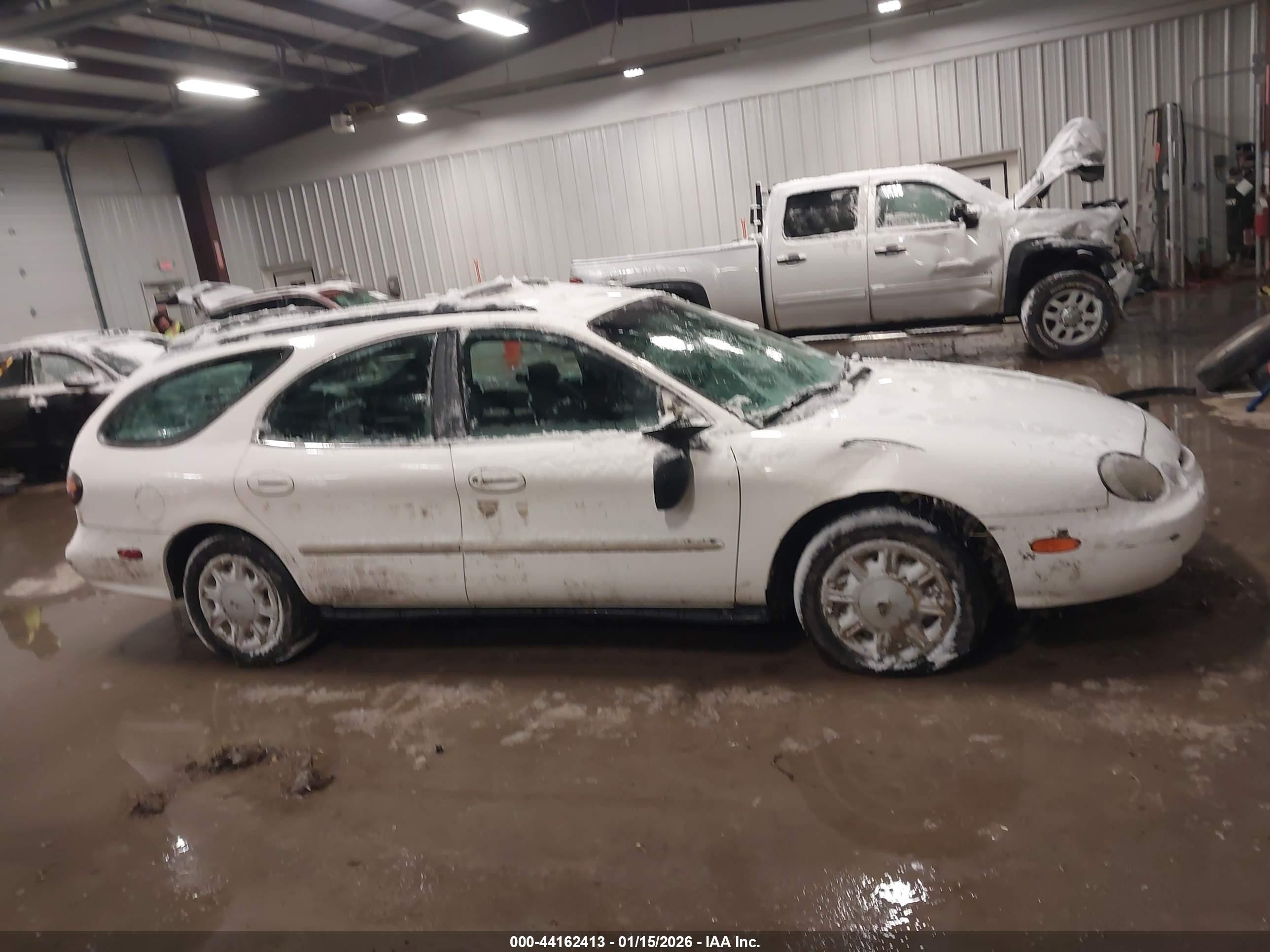 1996 Ford Taurus Gl White vin: 1FALP57U0TA279372
