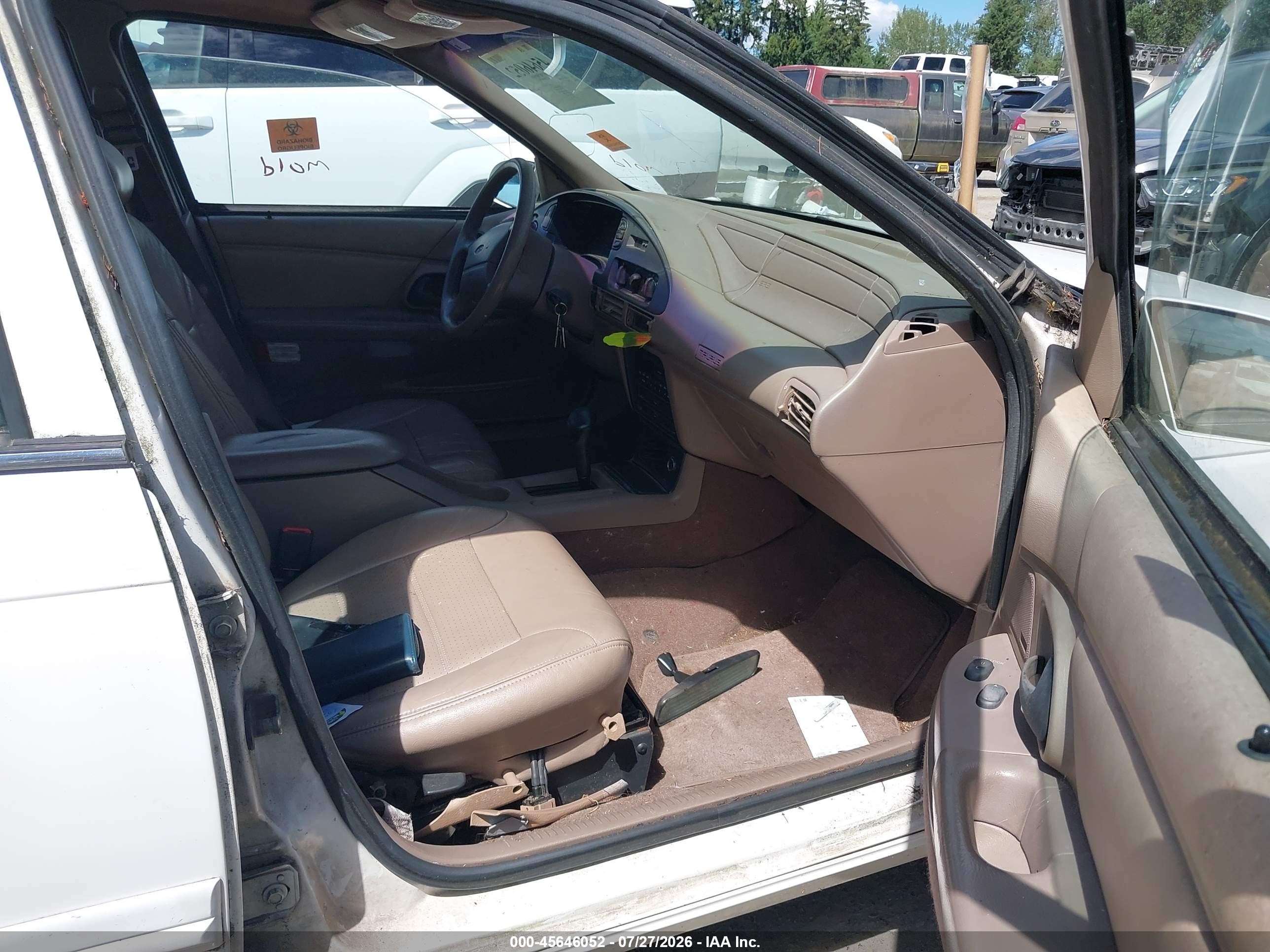 1995 Ford Taurus Gl White vin: 1FALP57U3SG129820