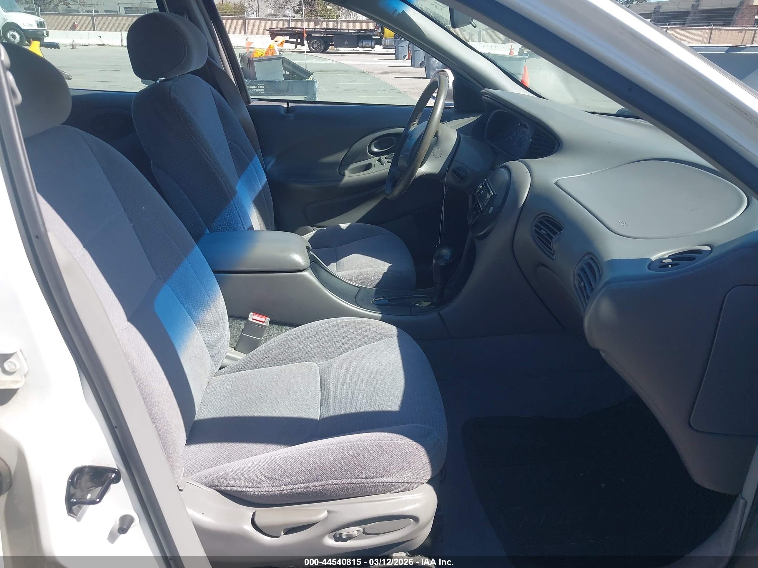 1996 Ford Taurus Lx Белый vin: 1FALP58S5TA194573