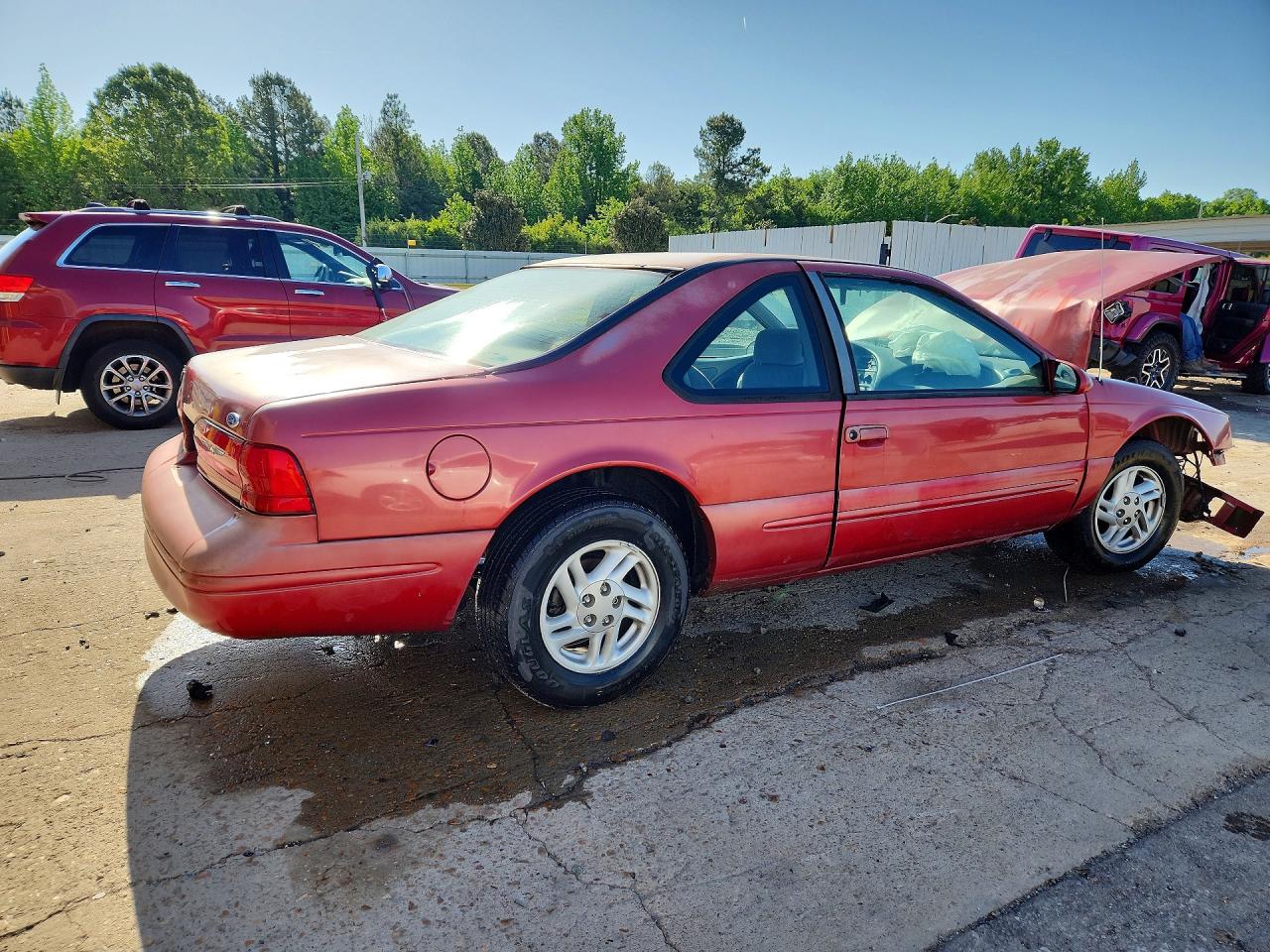 1996 Ford Thunderbird Lx Red vin: 1FALP624XTH138524
