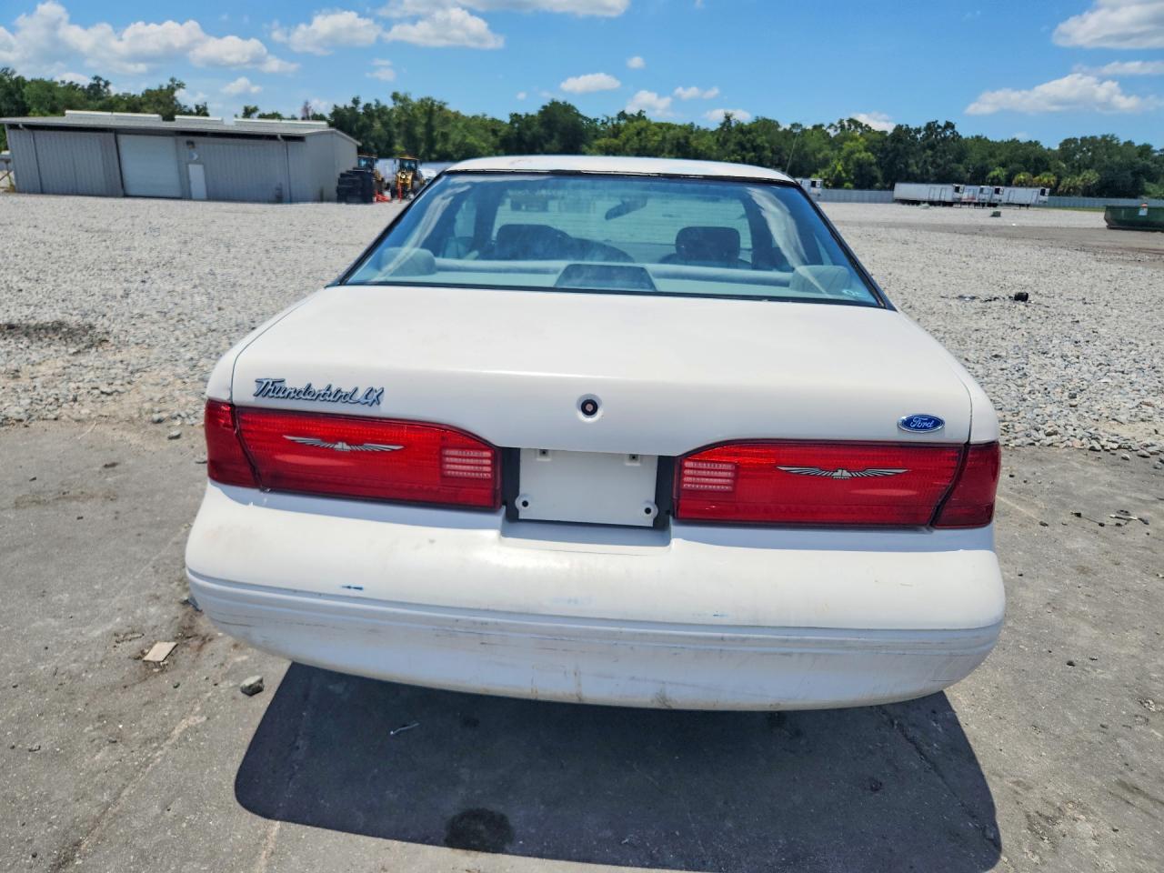 1996 Ford Thunderbird Lx White vin: 1FALP62W4TH154400
