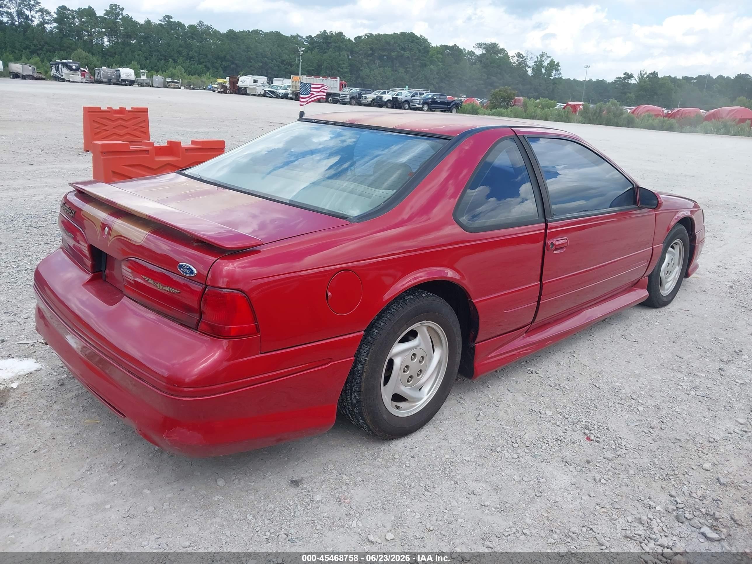 1997 Ford Thunderbird Lx Red vin: 1FALP62W6VH129842