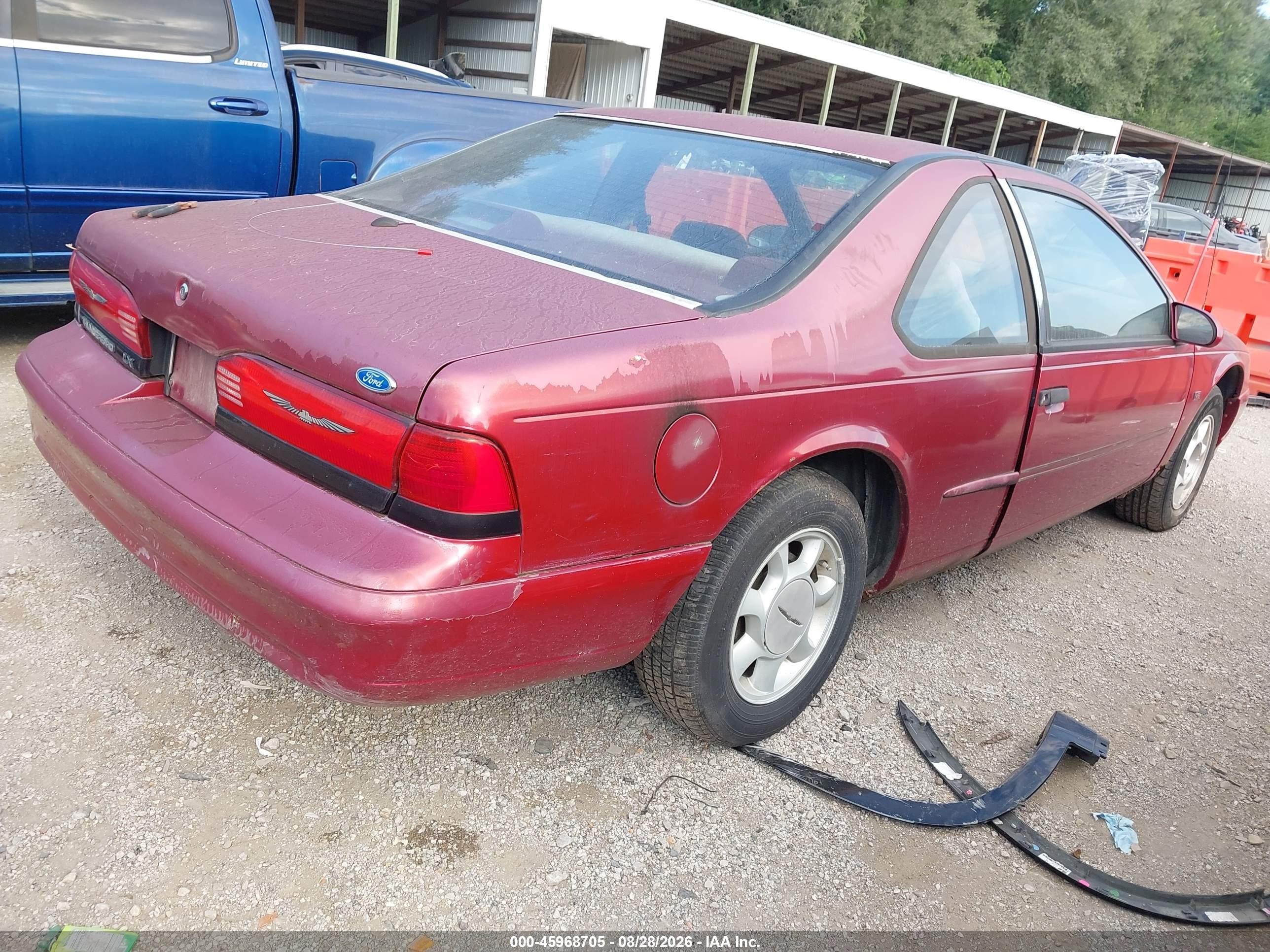 1994 Ford Thunderbird Lx Red vin: 1FALP62W7RH107810