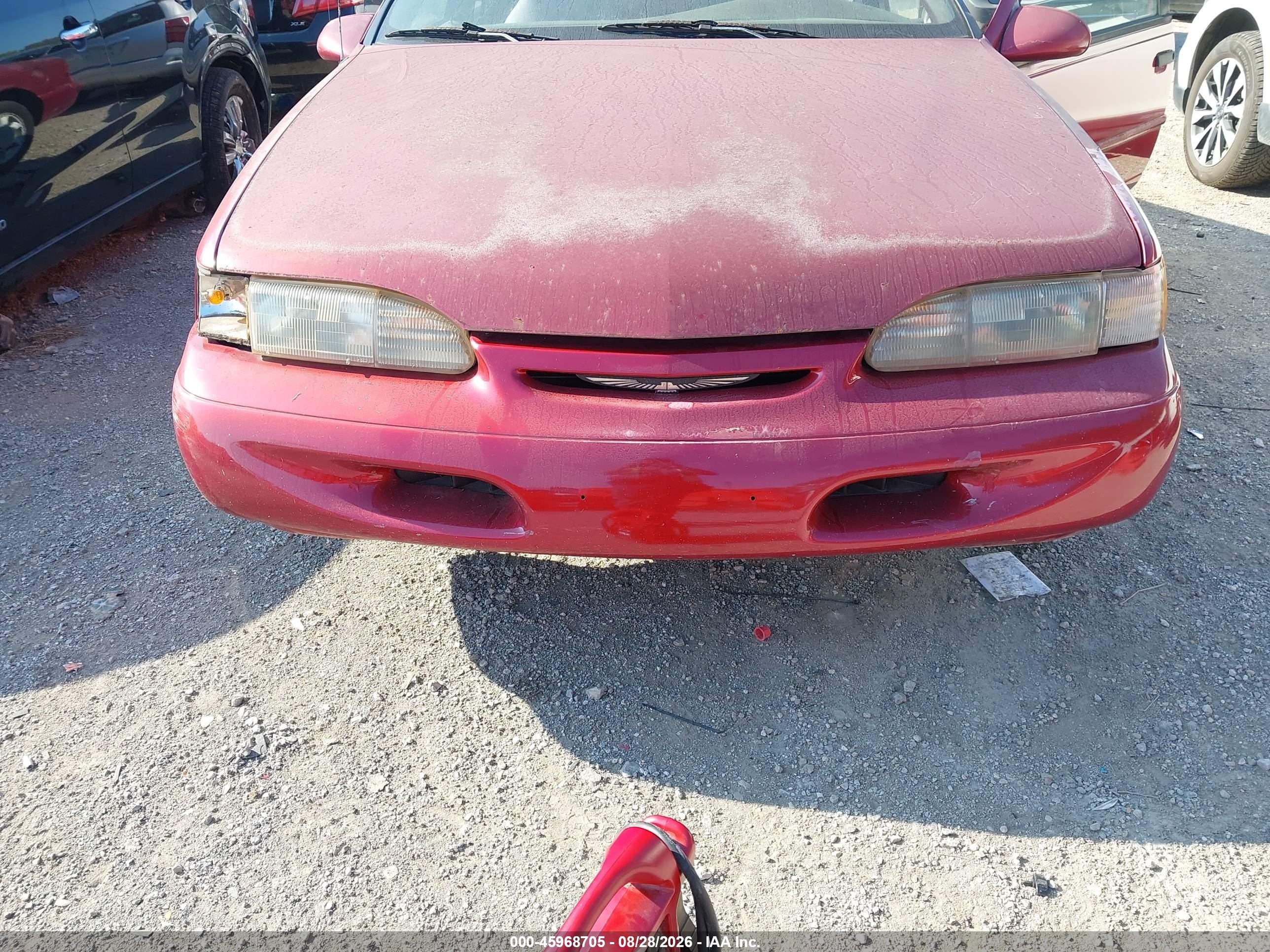 1994 Ford Thunderbird Lx Red vin: 1FALP62W7RH107810