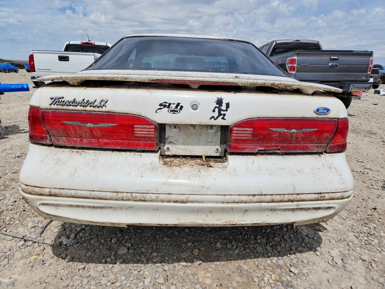 1997 Ford Thunderbird Lx White vin: 1FALP62W9VH148577