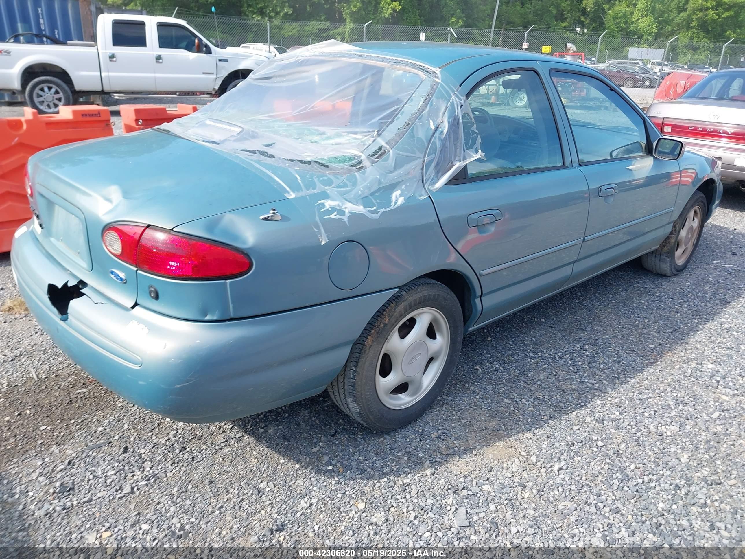 1996 Ford Contour Gl/sport Light Blue vin: 1FALP6535TK202362