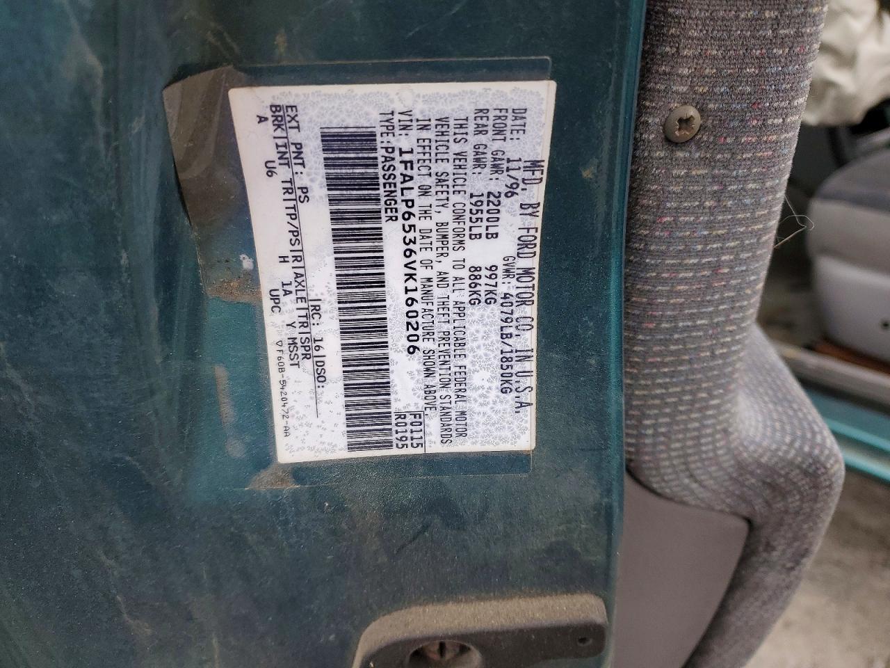 1997 Ford Contour Base Green vin: 1FALP6536VK160206