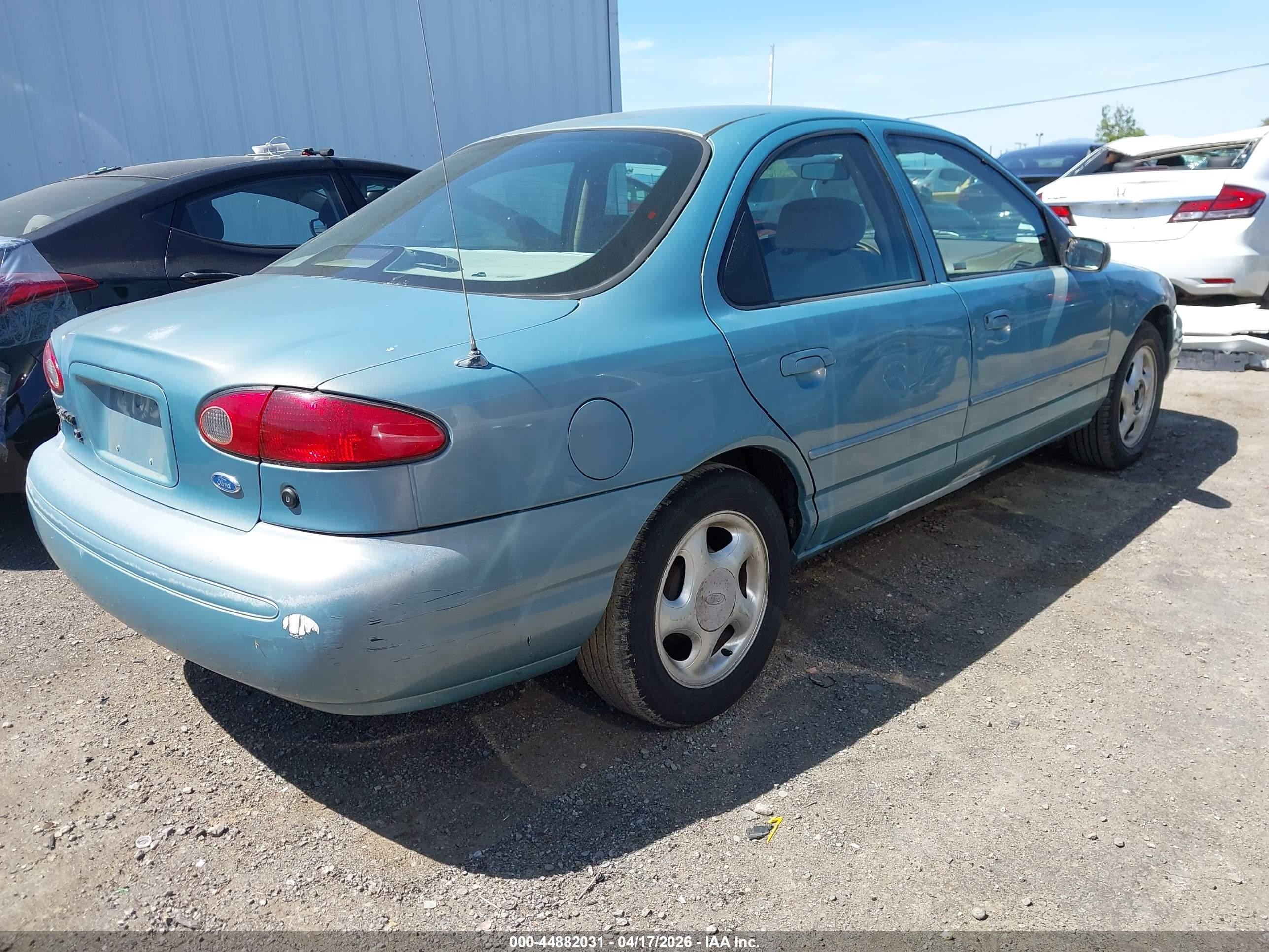 1996 Ford Contour Gl/sport Blue vin: 1FALP653XTK240153