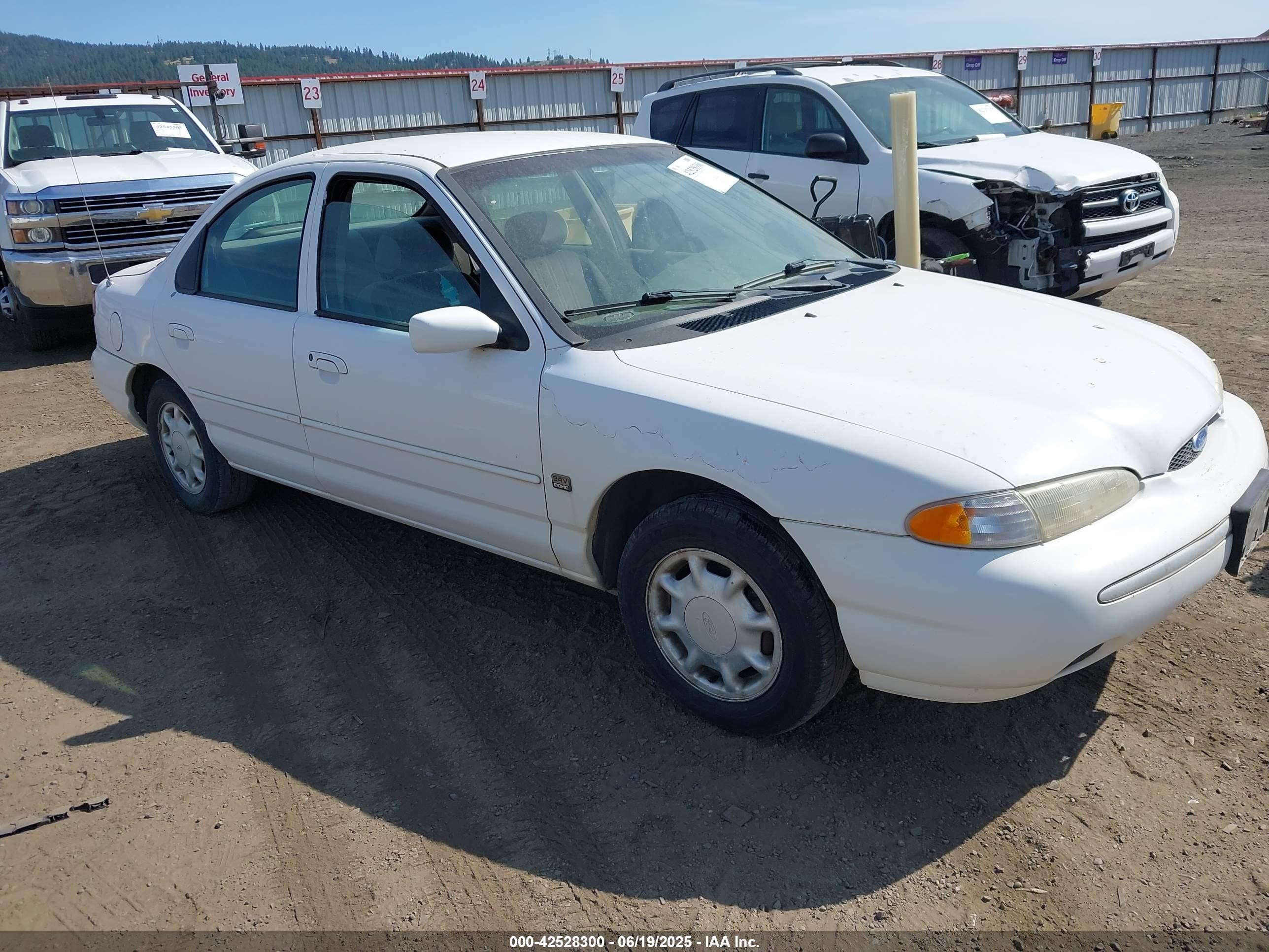 1995 Ford Contour Gl White vin: 1FALP65L1SK152607