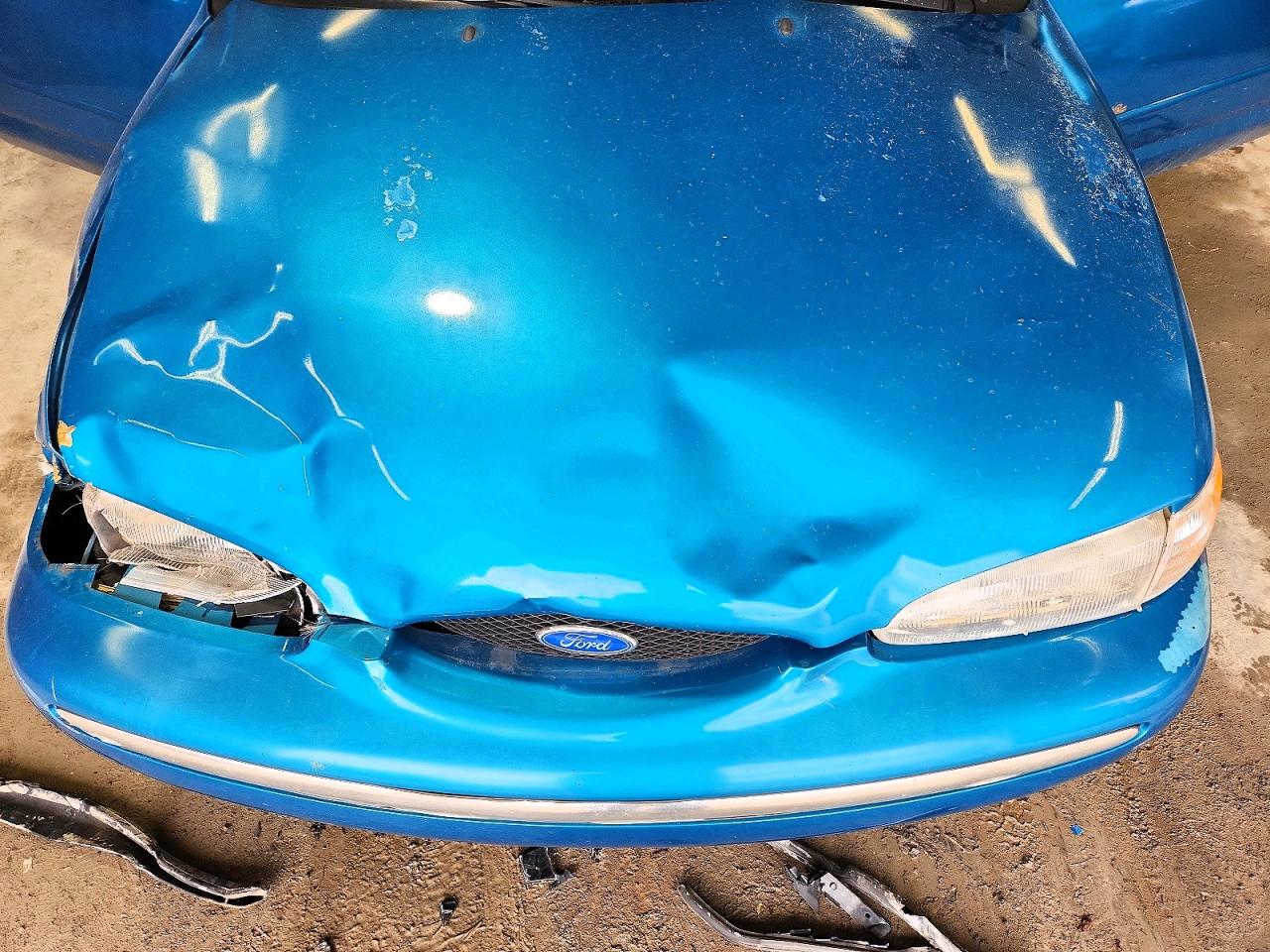 1995 Ford Contour Se Blue vin: 1FALP67L8SK208023