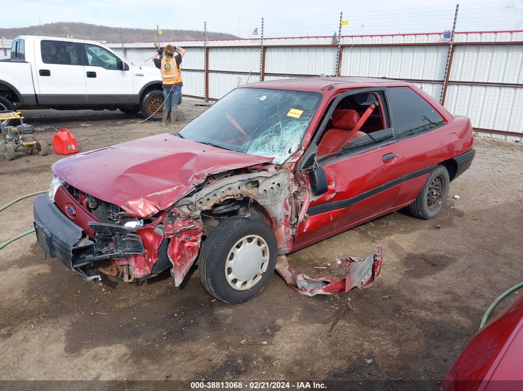 1992 Ford Escort Lx Red vin: 1FAPP11J0NW198581