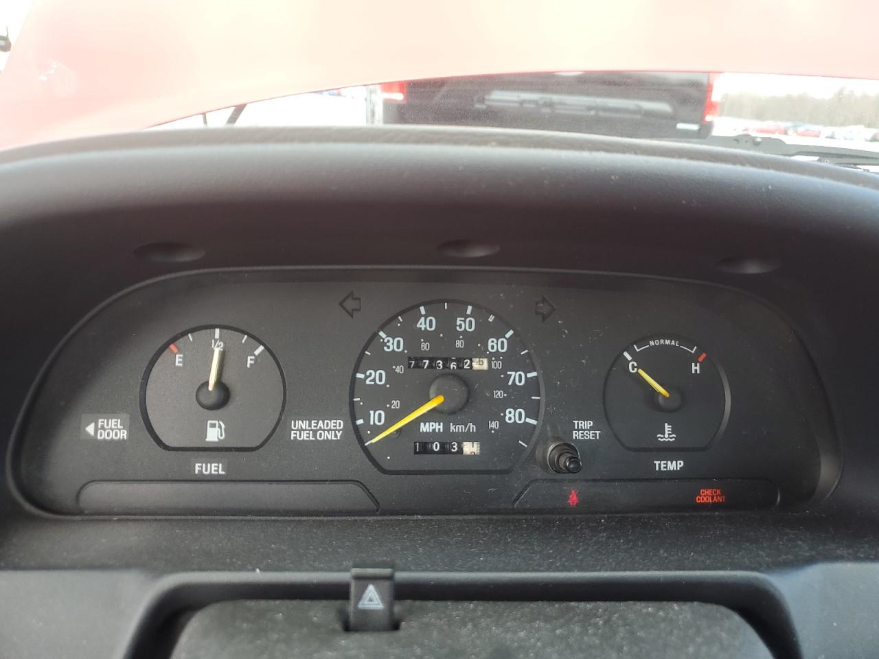 1992 Ford Escort Lx Red vin: 1FAPP11J8NW173217