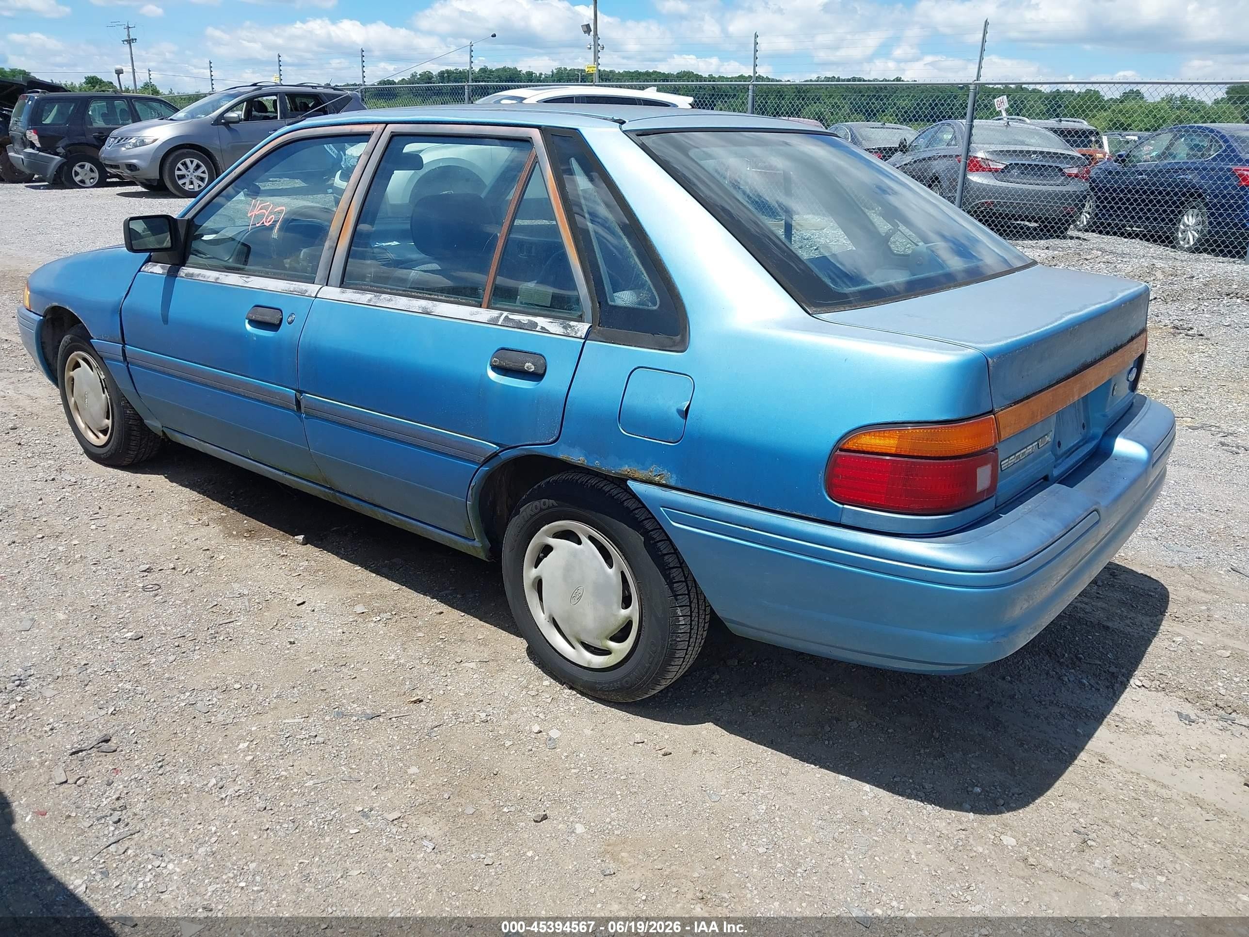 1993 Ford Escort Lx Blue vin: 1FAPP14JXPW218088