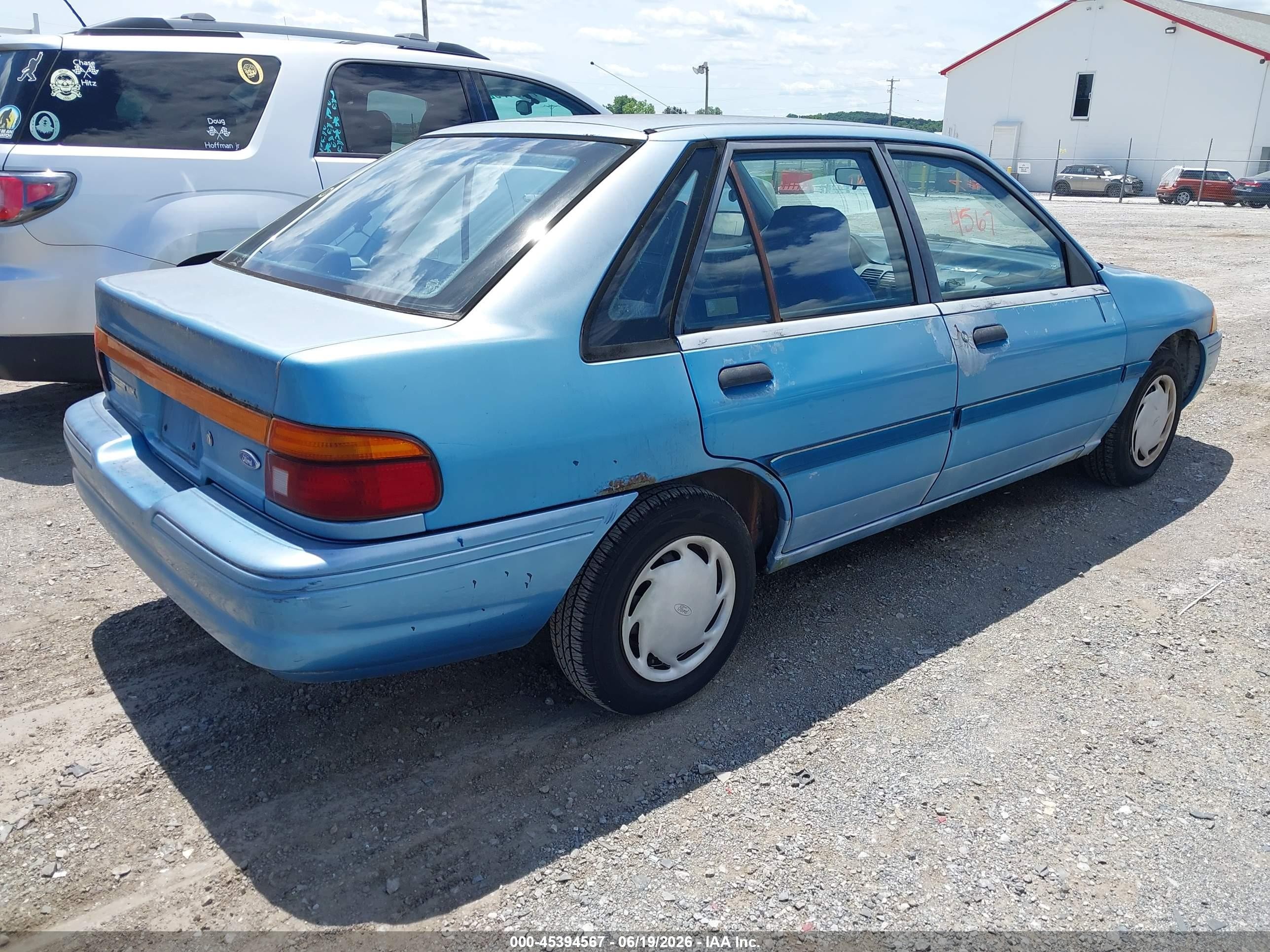 1993 Ford Escort Lx Blue vin: 1FAPP14JXPW218088