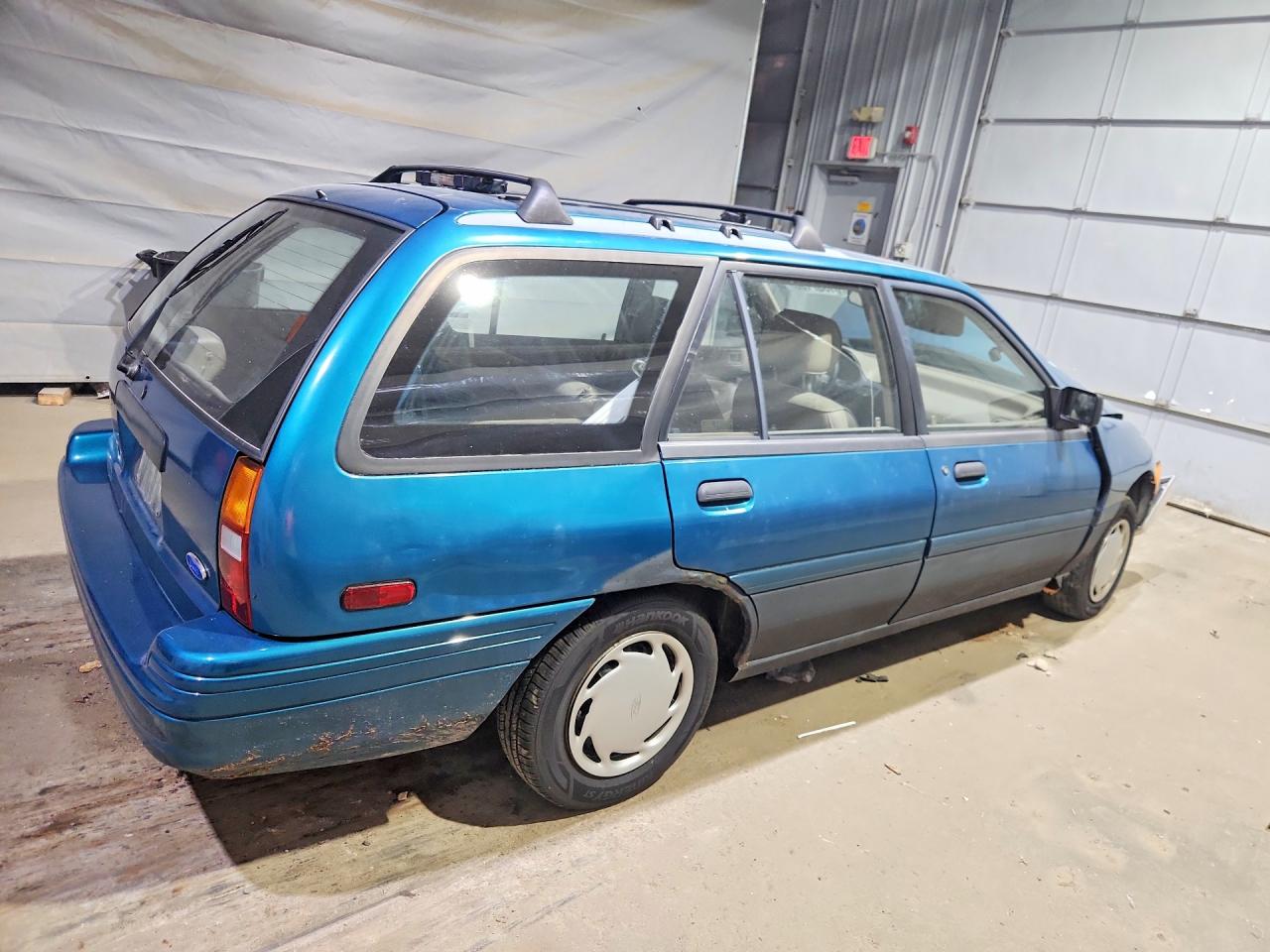1993 Ford Escort Lx Зеленый vin: 1FAPP15J5PW324351