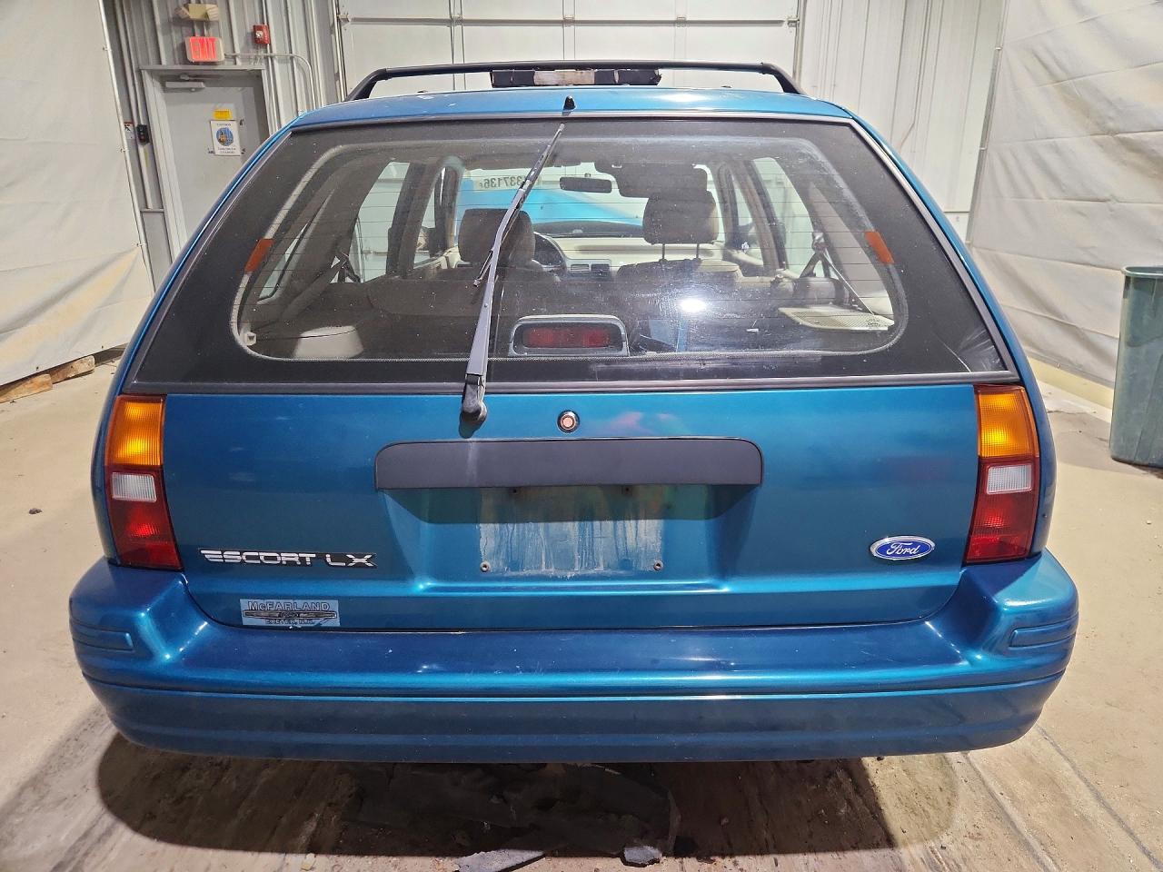 1993 Ford Escort Lx Зеленый vin: 1FAPP15J5PW324351