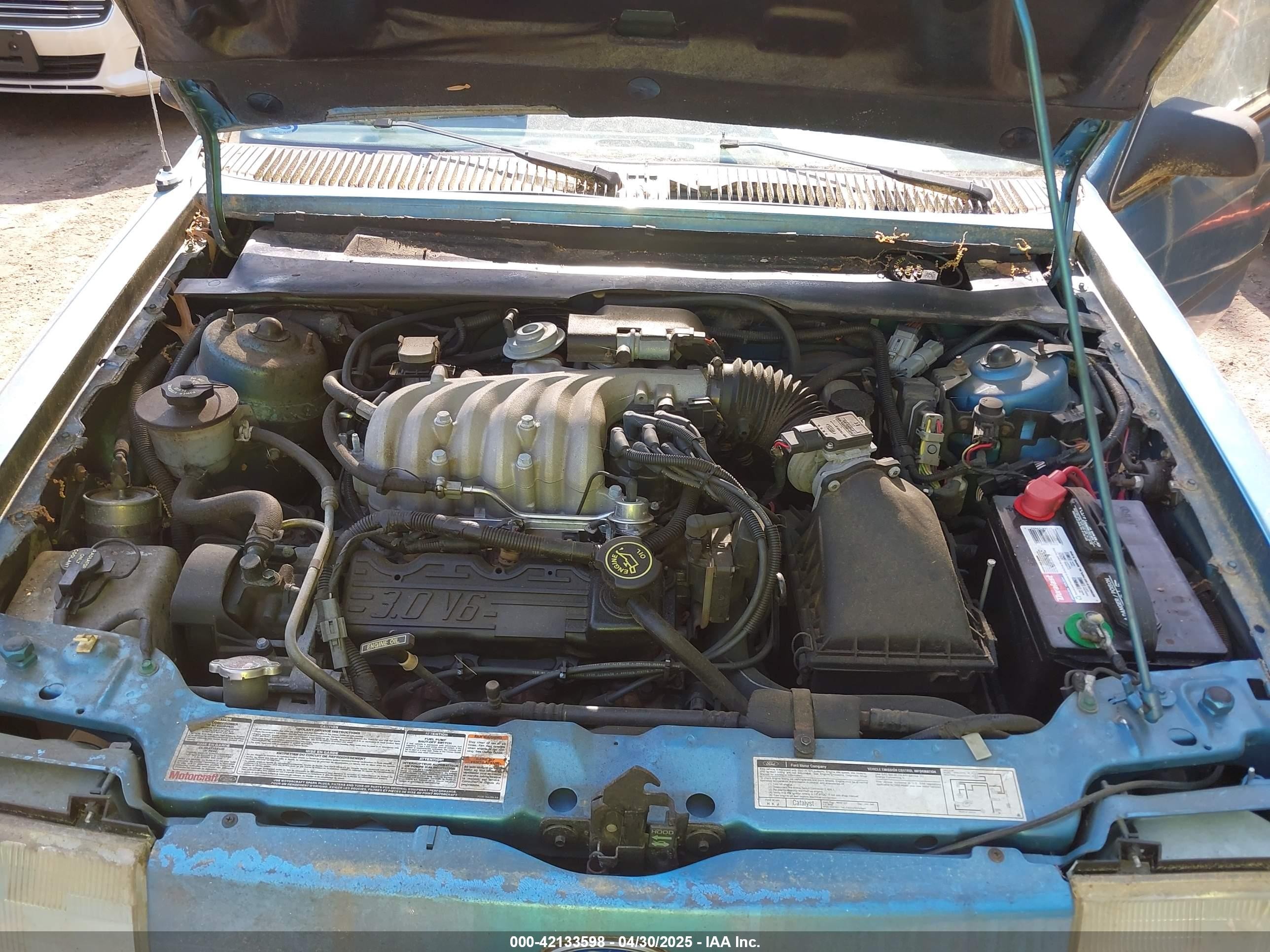 1992 Ford Tempo Gl Blue vin: 1FAPP36U6NK188935