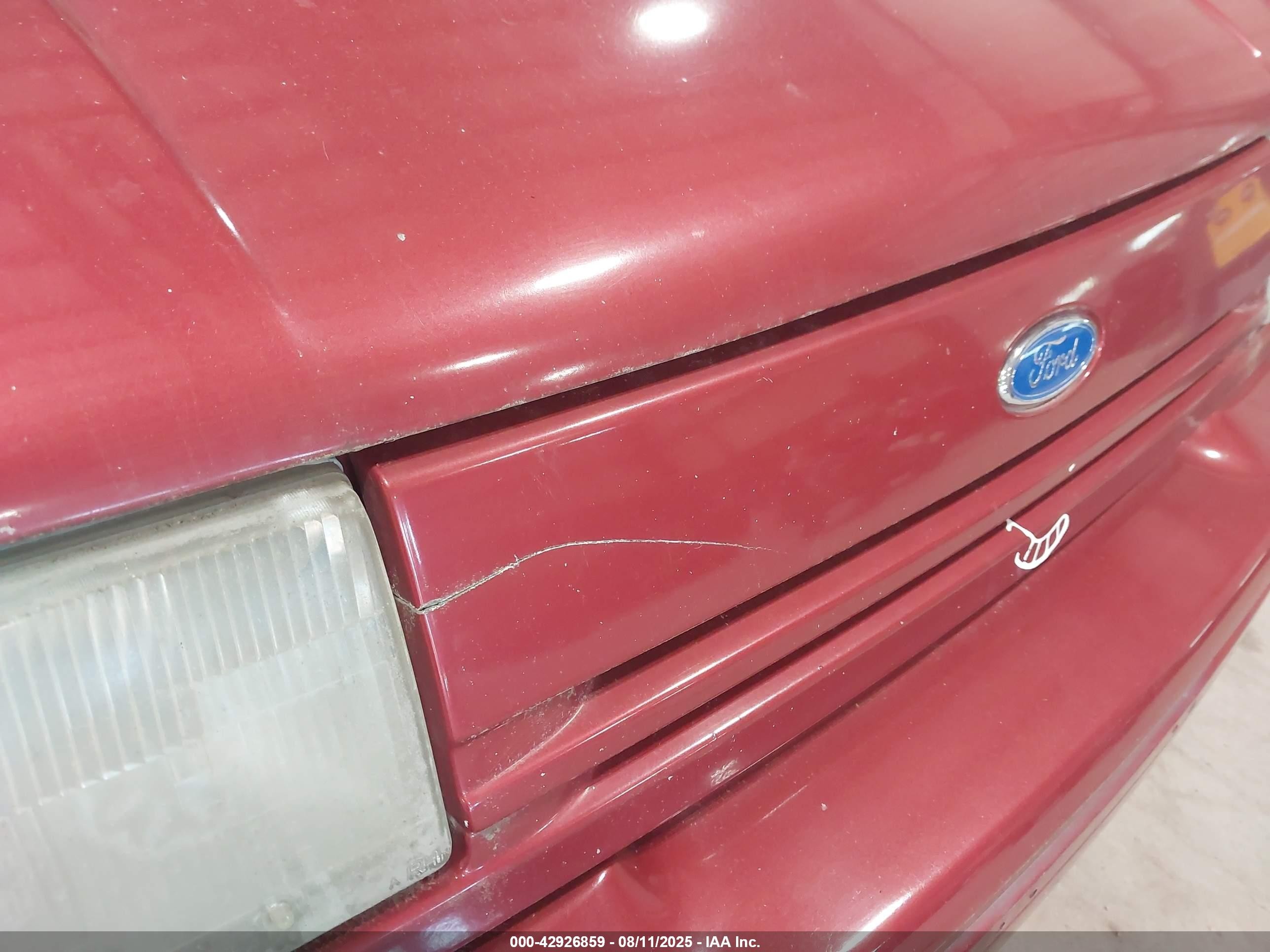1992 Ford Tempo Gl Red vin: 1FAPP36X0NK130278