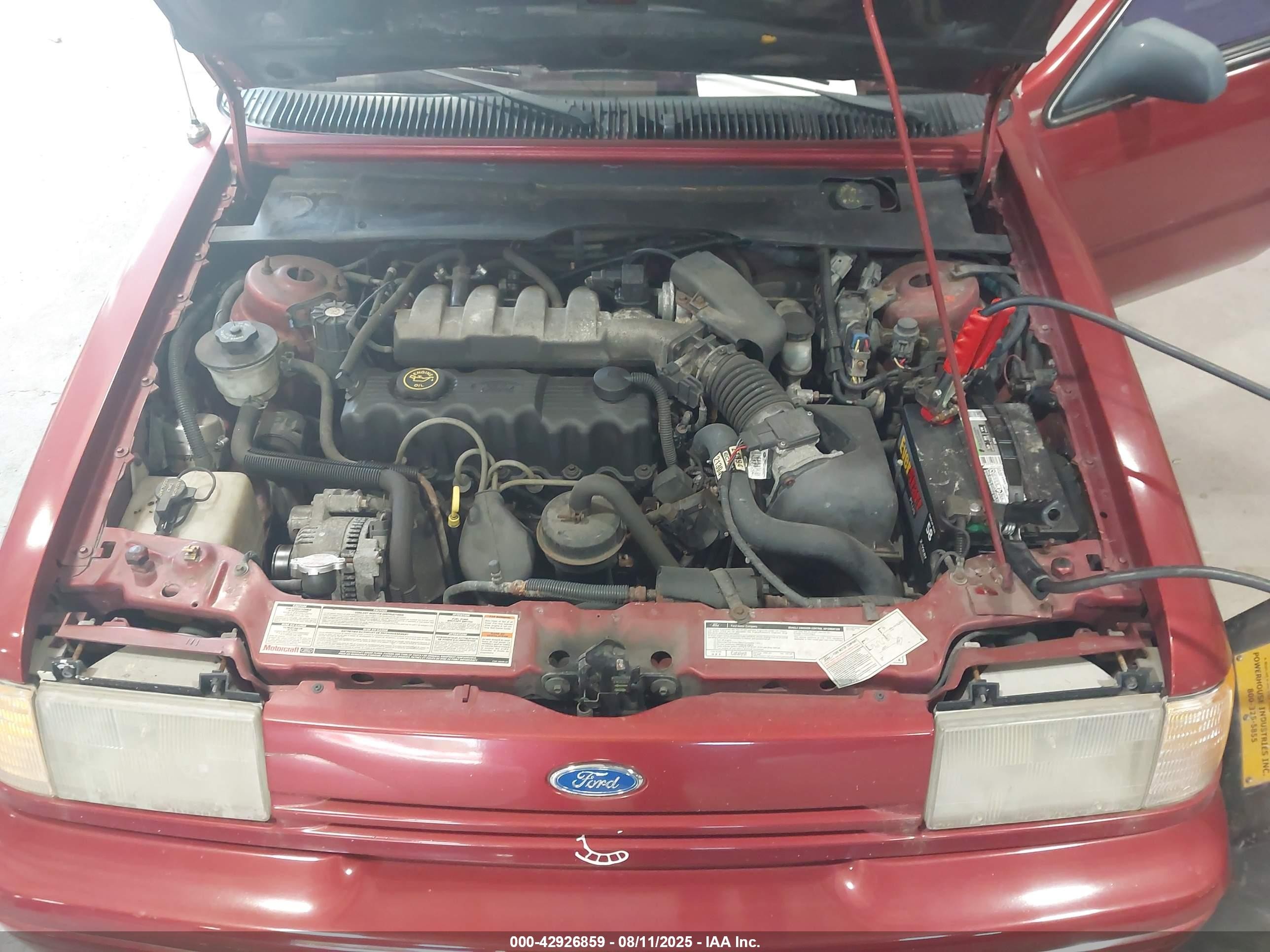 1992 Ford Tempo Gl Red vin: 1FAPP36X0NK130278