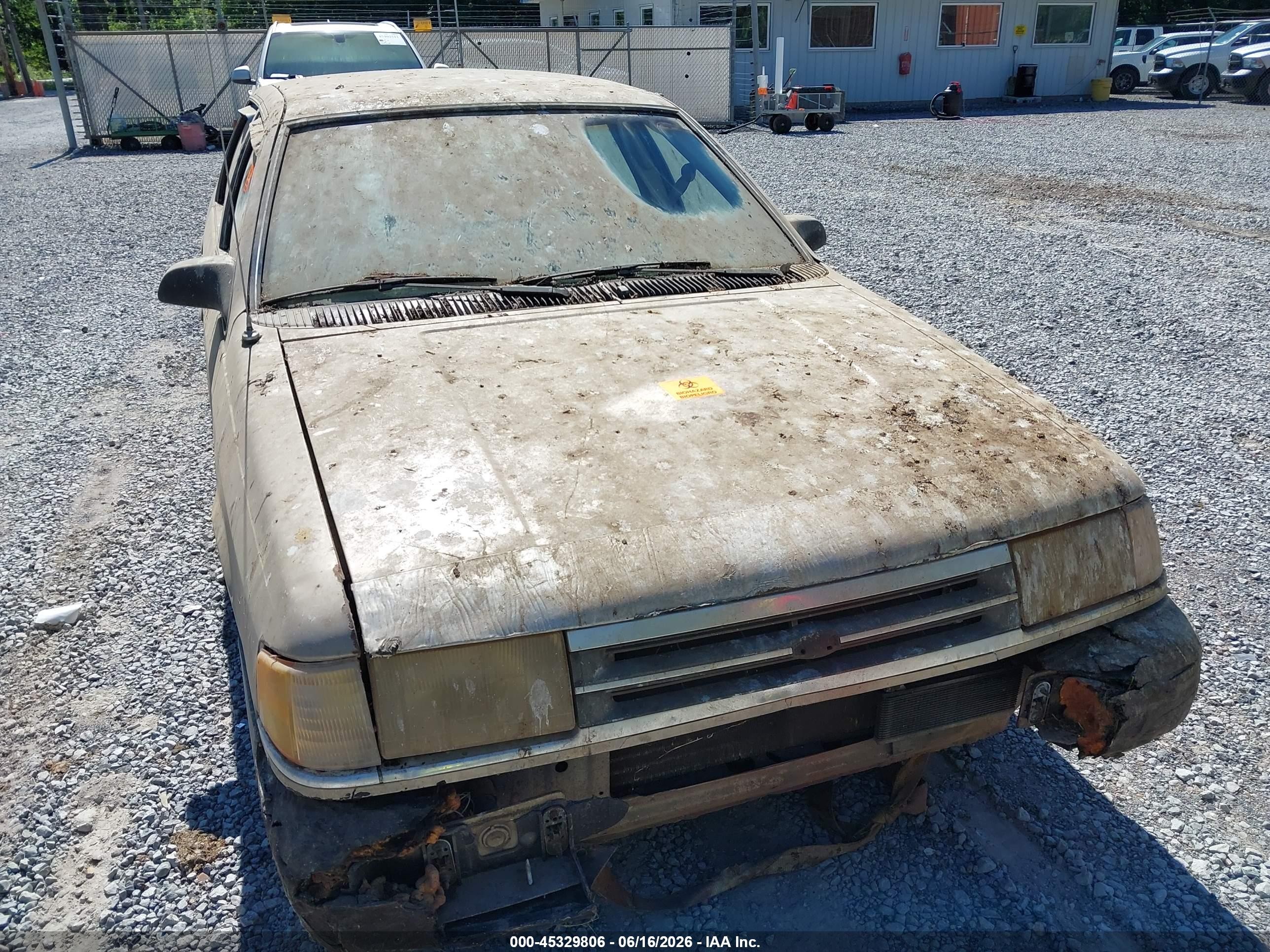 1989 Ford Tempo Gl Gold vin: 1FAPP36X1KK121780