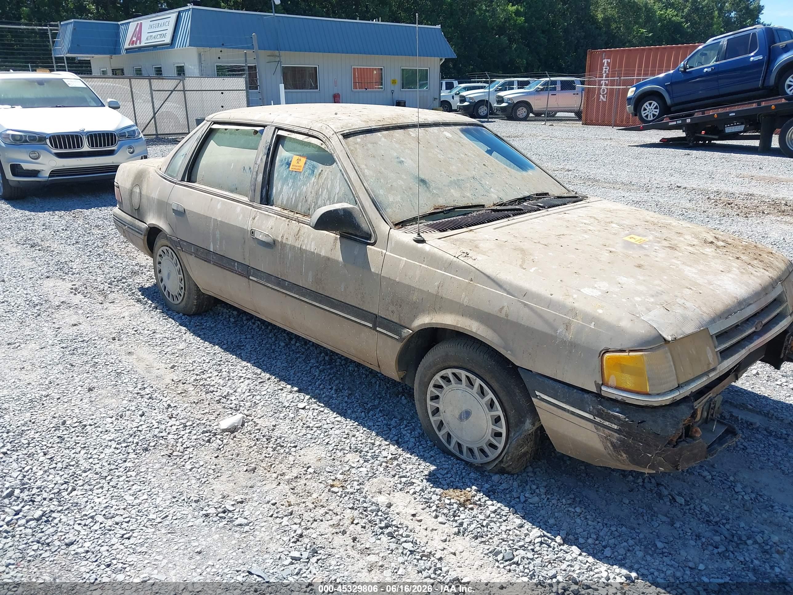 1989 Ford Tempo Gl Gold vin: 1FAPP36X1KK121780