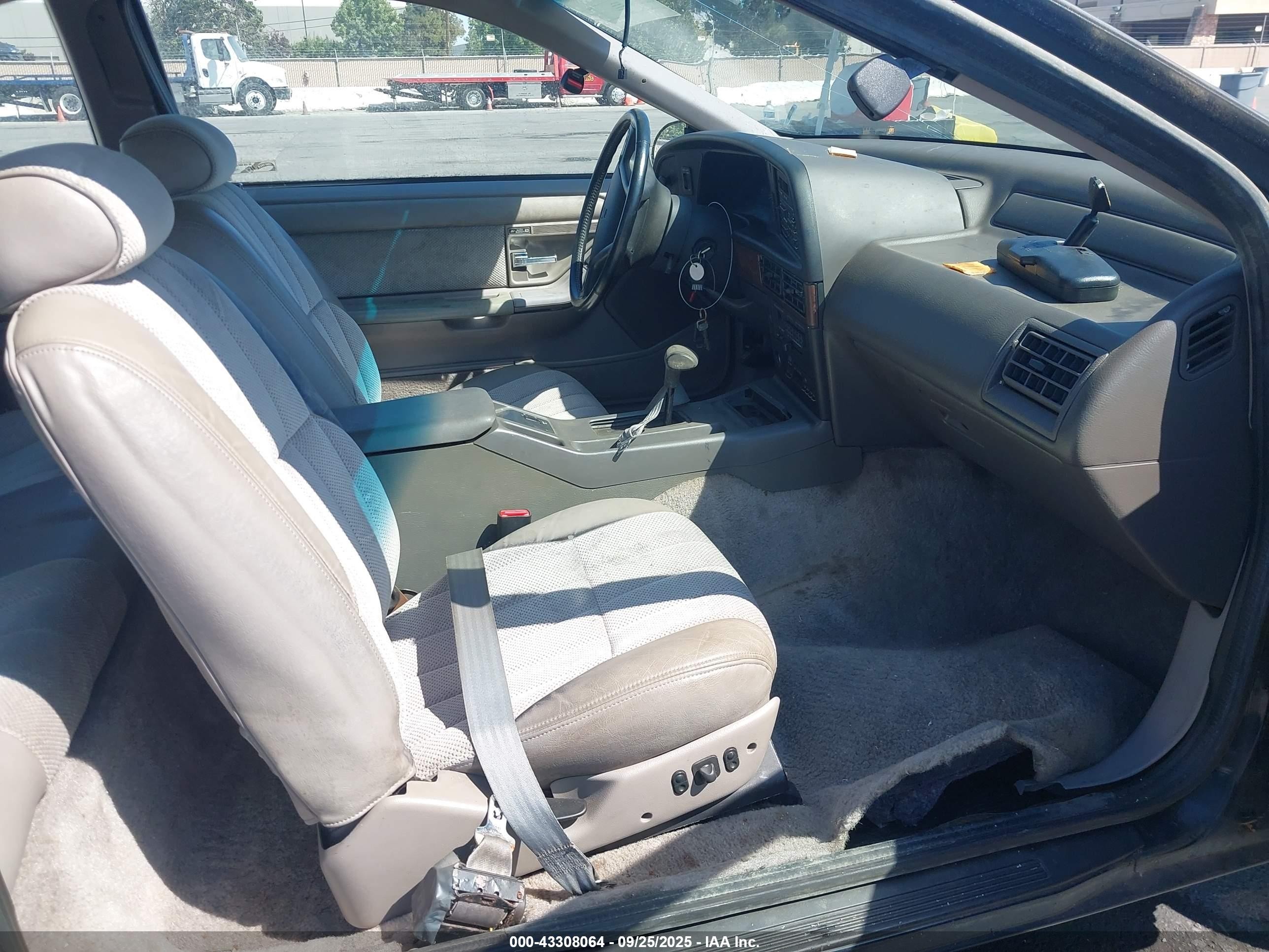 1992 Ford Thunderbird Lx Blue vin: 1FAPP6243NH177766