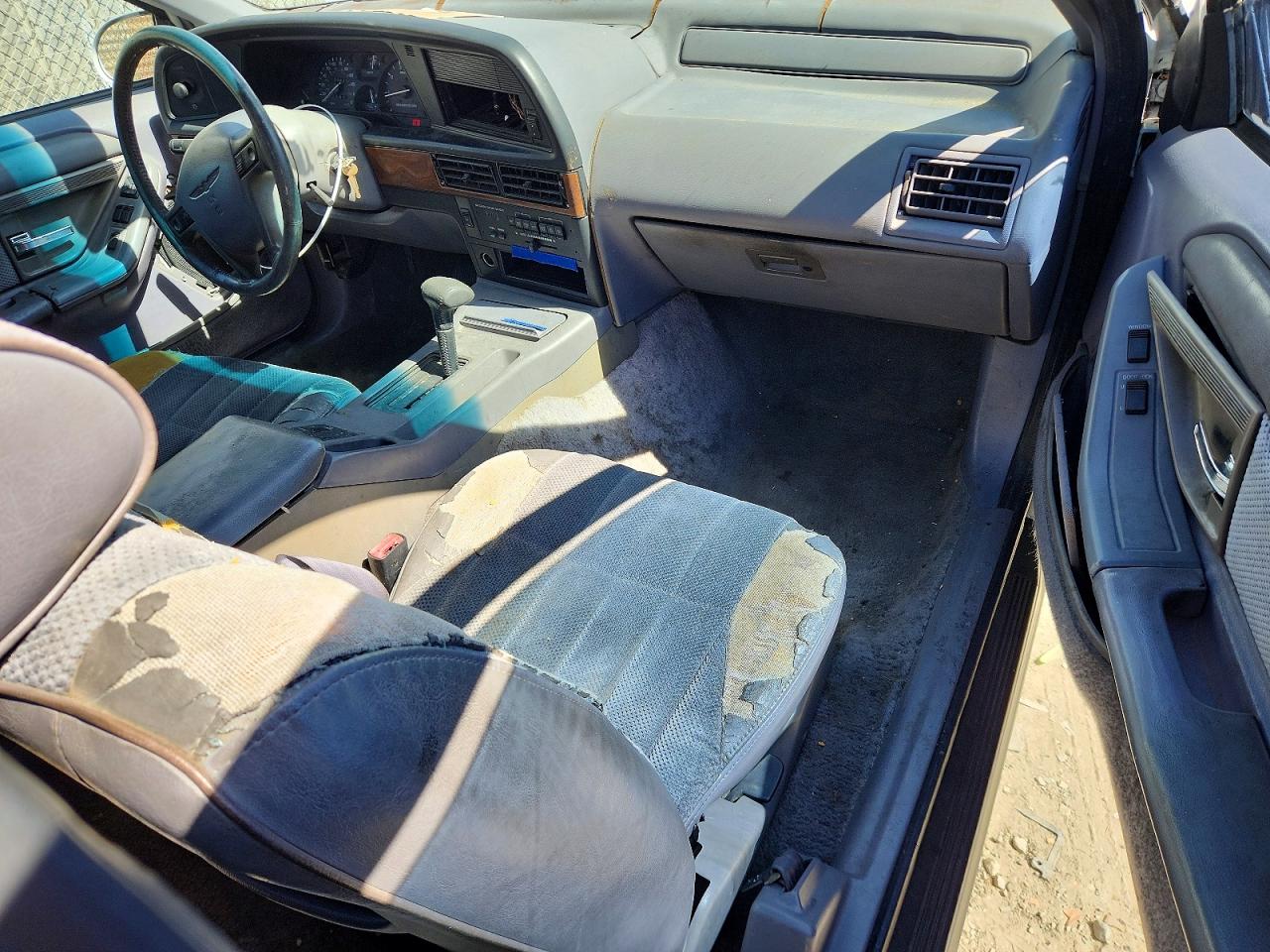 1993 Ford Thunderbird Lx White vin: 1FAPP6246PH112865