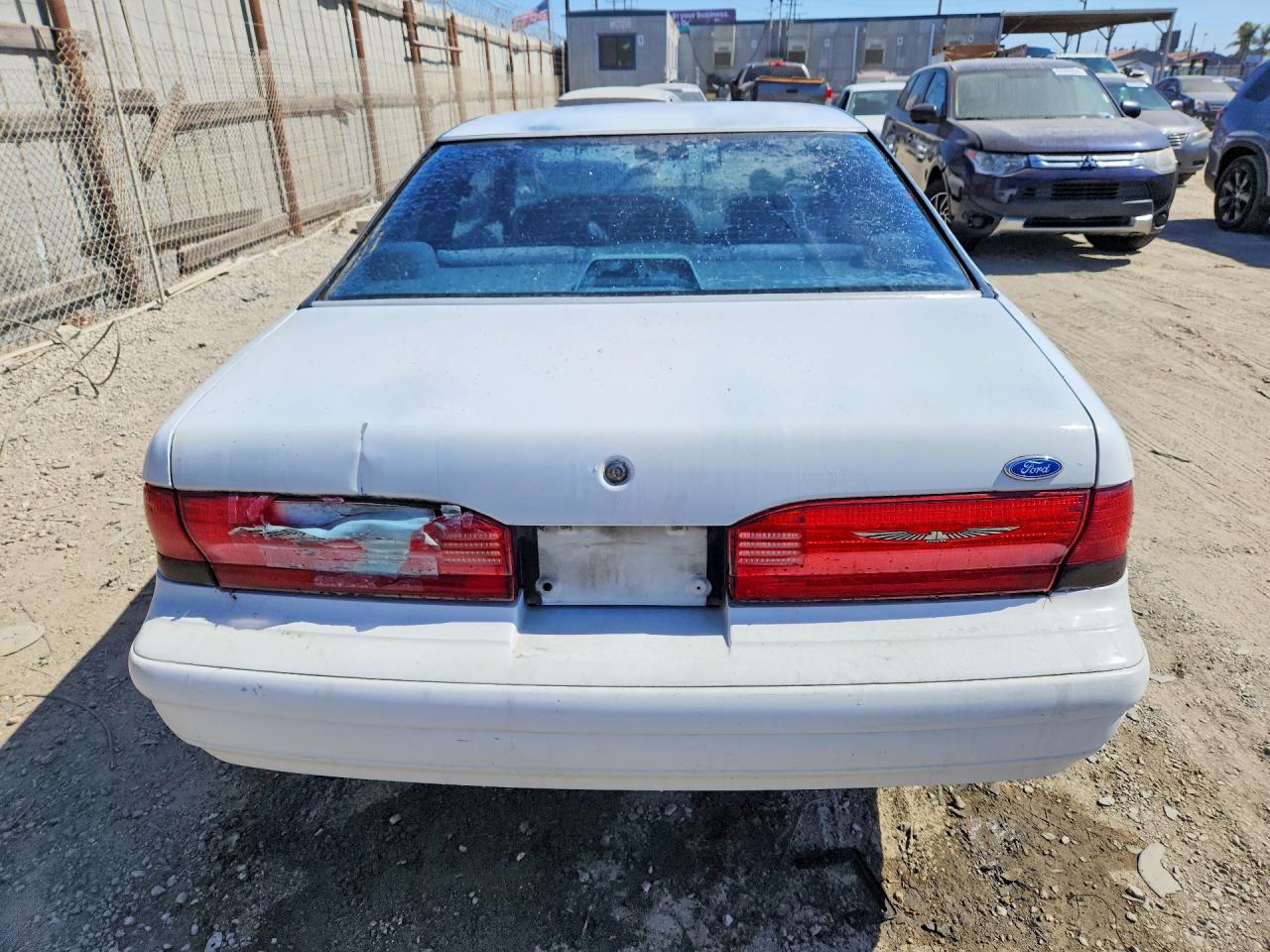 1993 Ford Thunderbird Lx White vin: 1FAPP6246PH112865