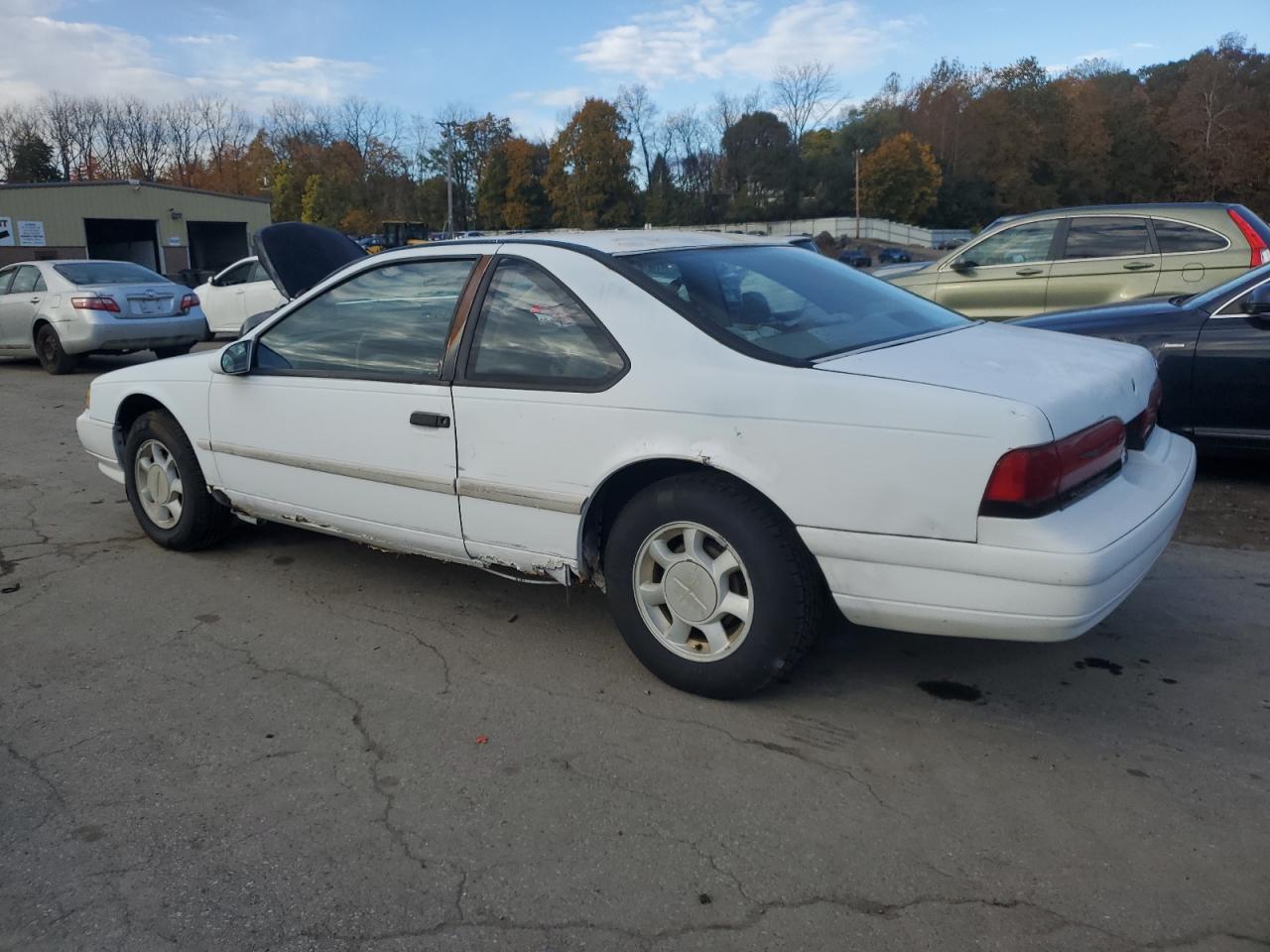 1992 Ford Thunderbird Lx White vin: 1FAPP6246PH137748