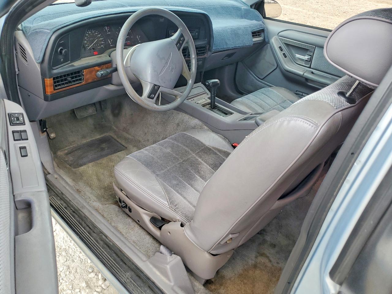 1993 Ford Thunderbird Lx Blue vin: 1FAPP6246PH147809