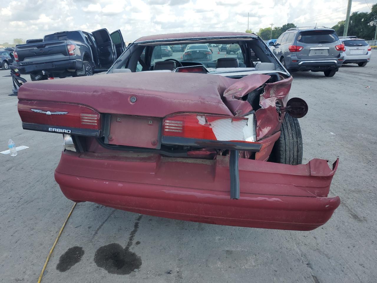 1993 Ford Thunderbird Lx Red vin: 1FAPP6248PH105528