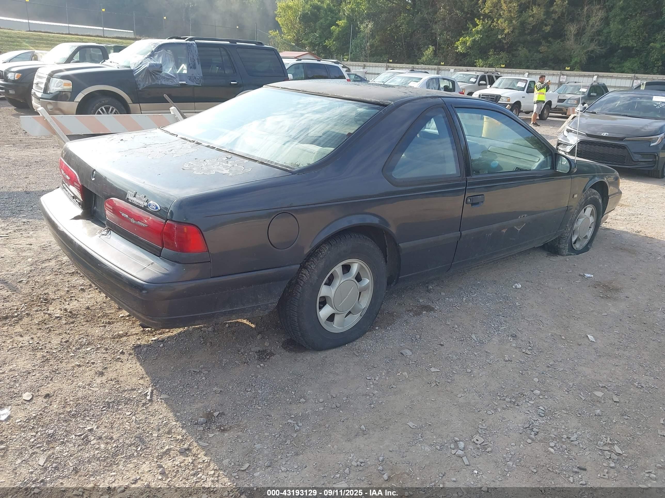1993 Ford Thunderbird Lx Black vin: 1FAPP62T2PH100428