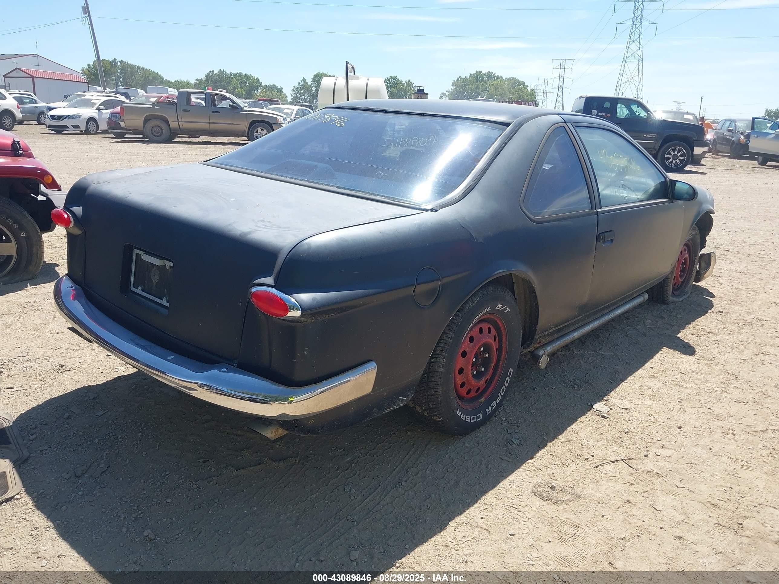 1993 Ford Thunderbird Lx Черный vin: 1FAPP62T4PH197406