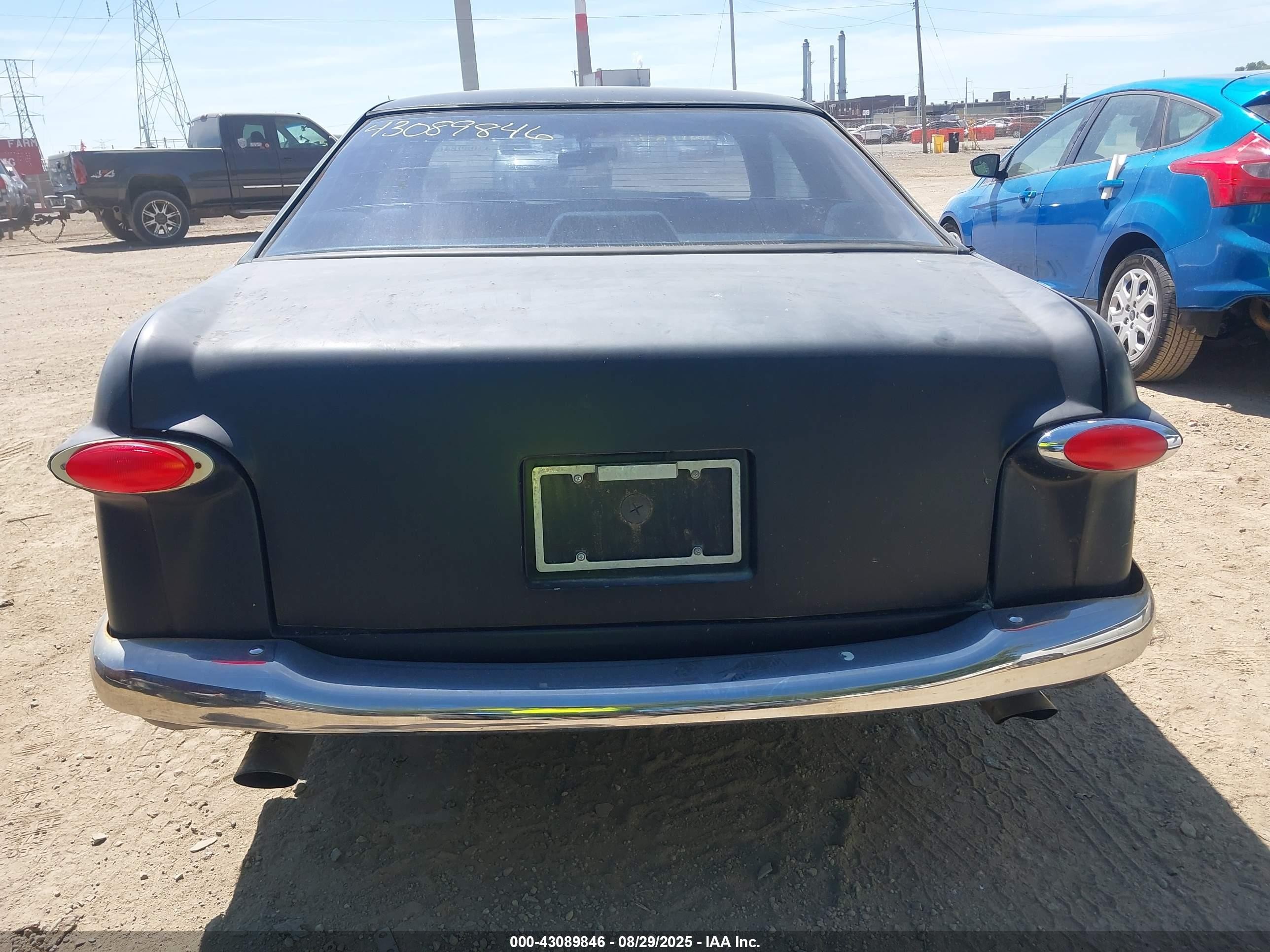 1993 Ford Thunderbird Lx Черный vin: 1FAPP62T4PH197406