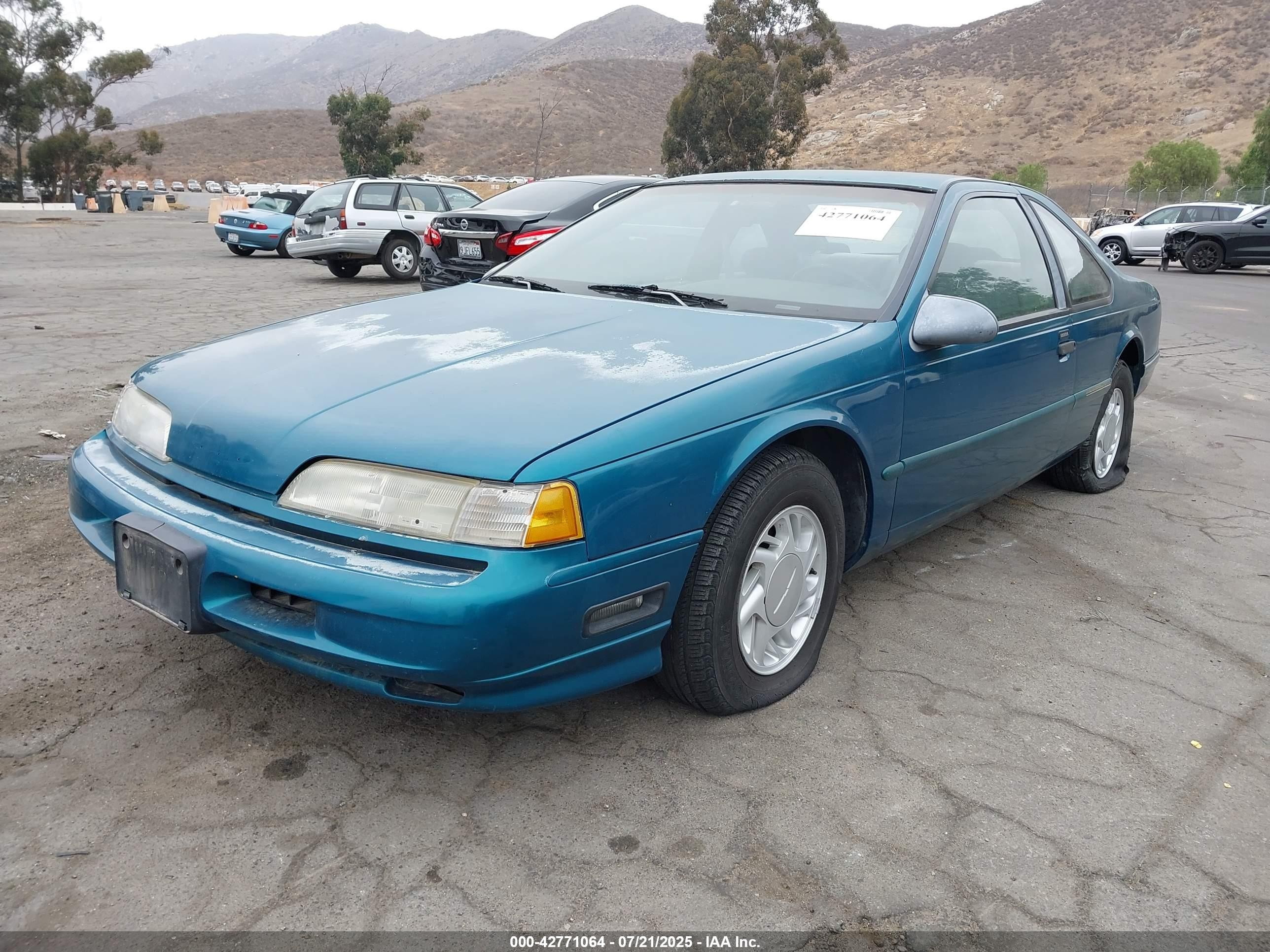 1992 Ford Thunderbird Lx Blue vin: 1FAPP62T7NH130487