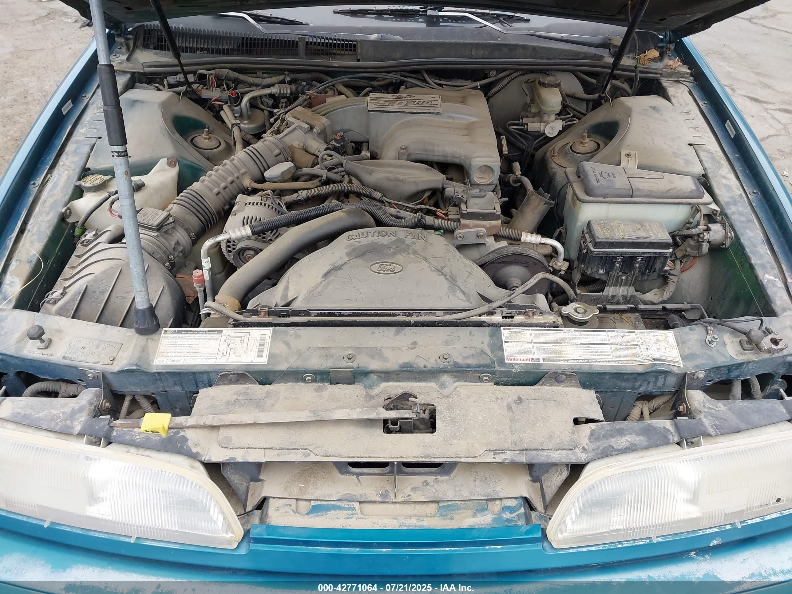 1992 Ford Thunderbird Lx Blue vin: 1FAPP62T7NH130487