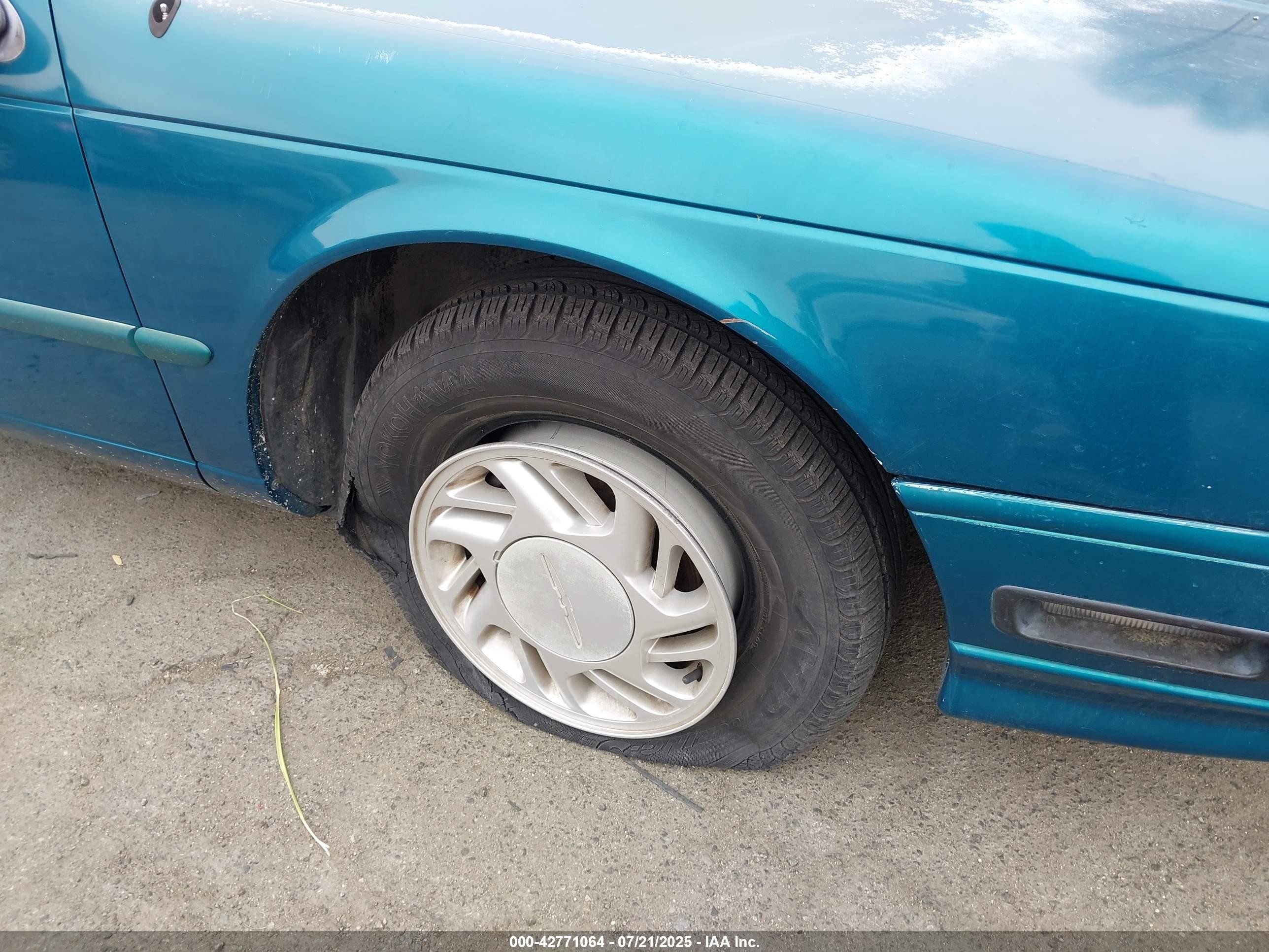 1992 Ford Thunderbird Lx Blue vin: 1FAPP62T7NH130487