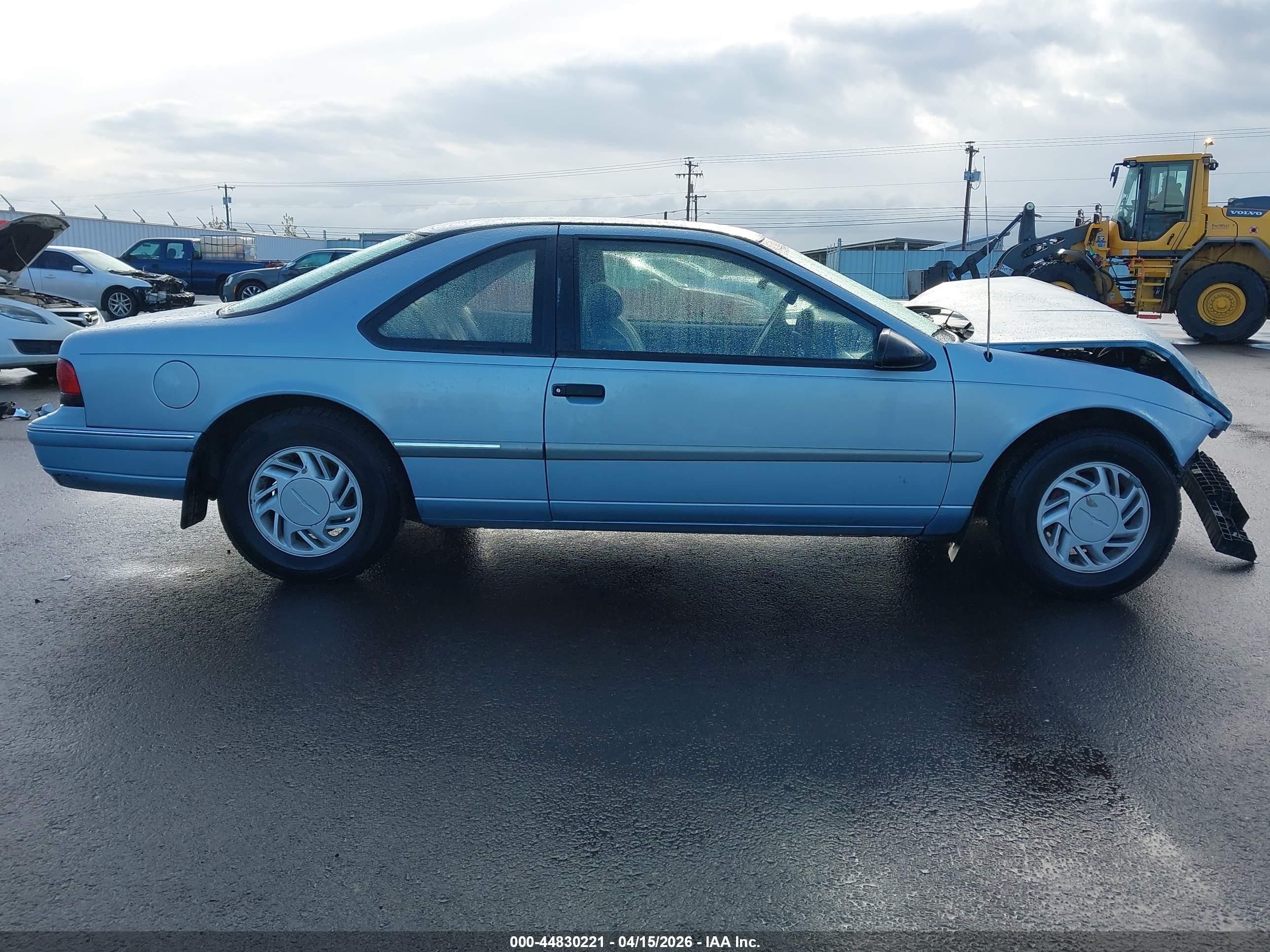 1992 Ford Thunderbird Lx Light Blue vin: 1FAPP62TXNH157389
