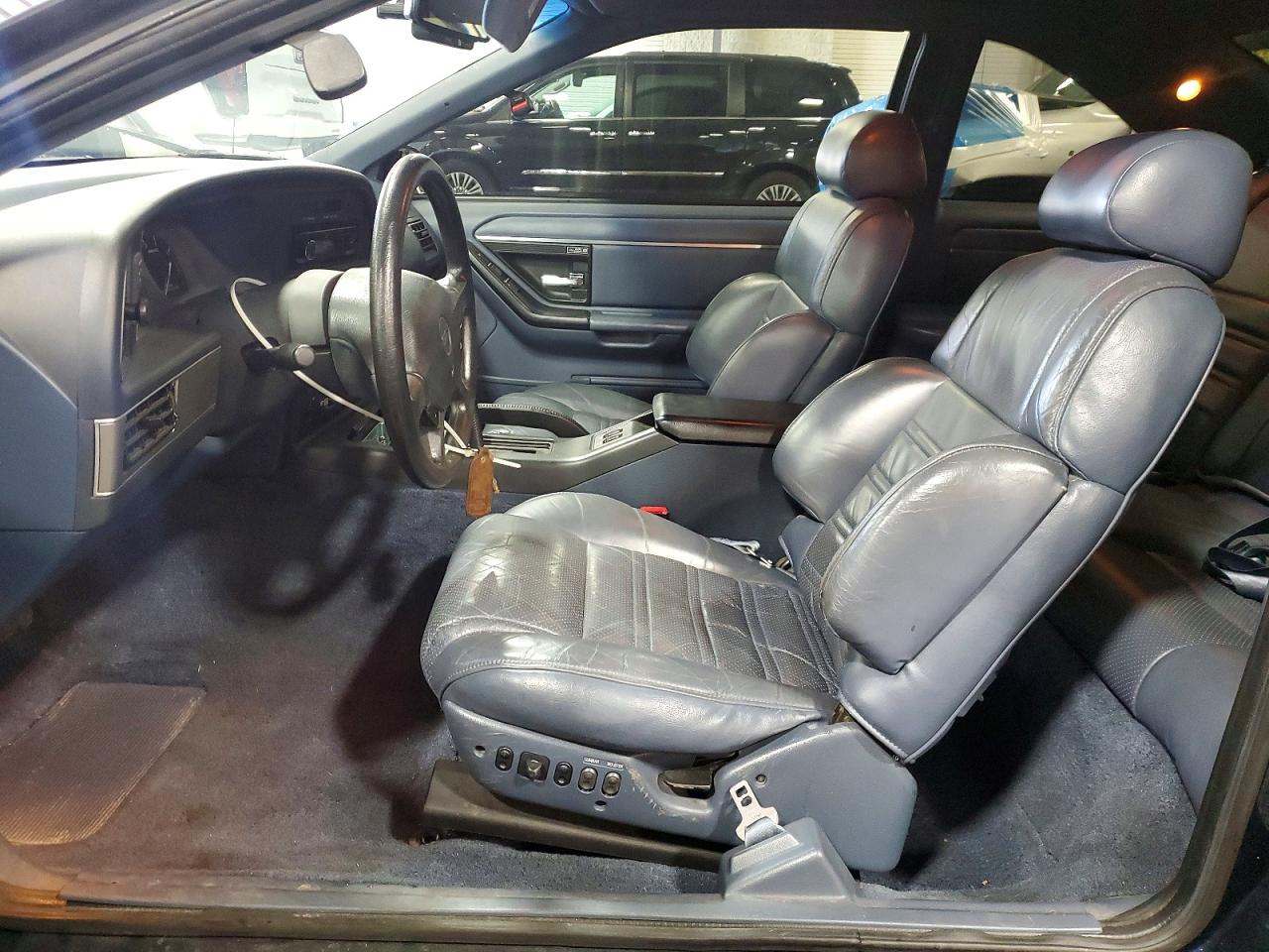 1990 Ford Thunderbird Super Coupe Blue vin: 1FAPP64RXLH131633