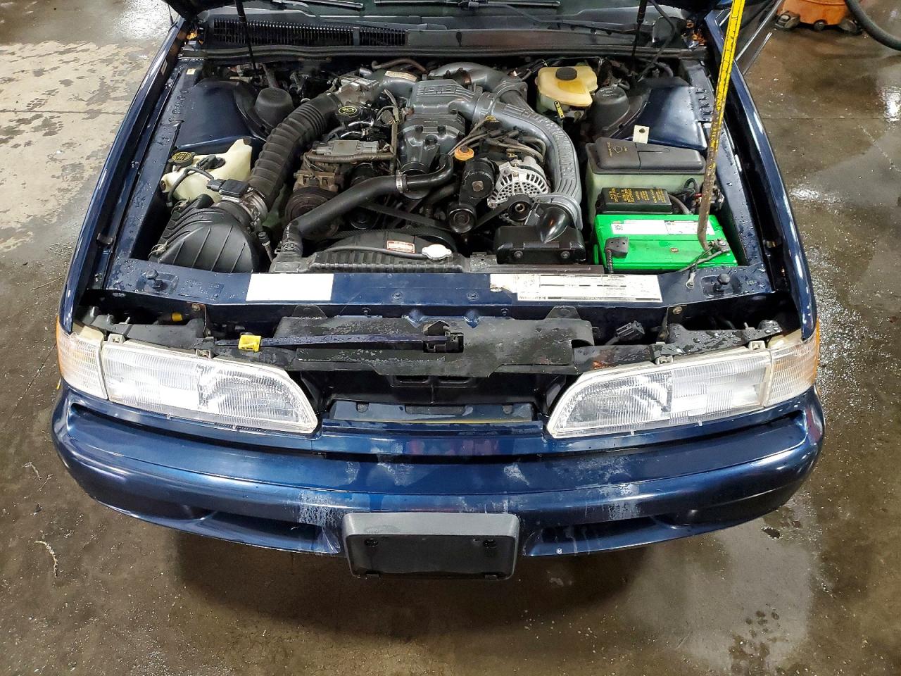 1990 Ford Thunderbird Super Coupe Blue vin: 1FAPP64RXLH131633