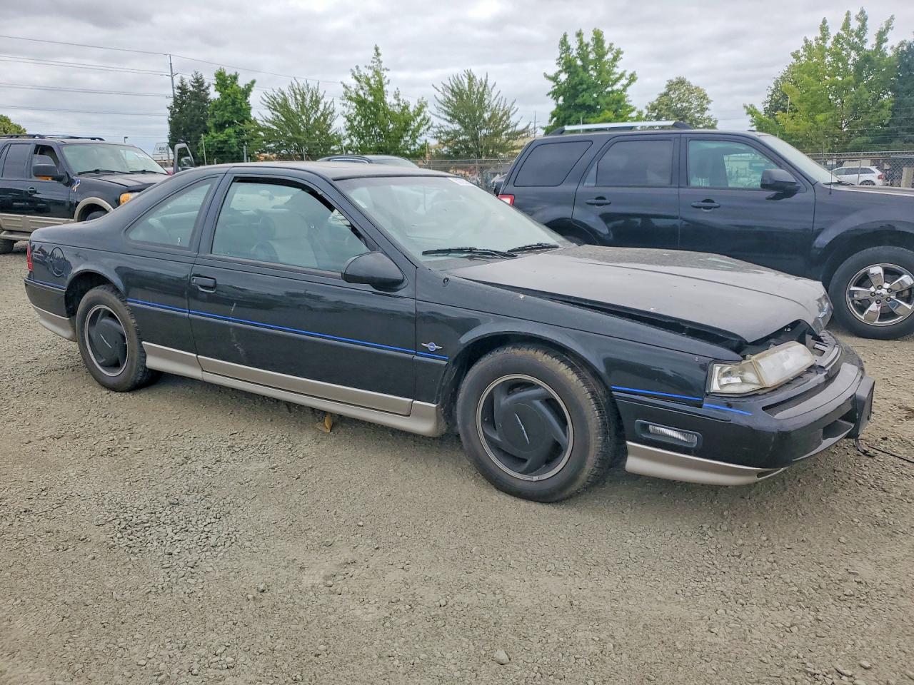 1990 Ford Thunderbird Super Coupe Black vin: 1FAPP64RXLH152661