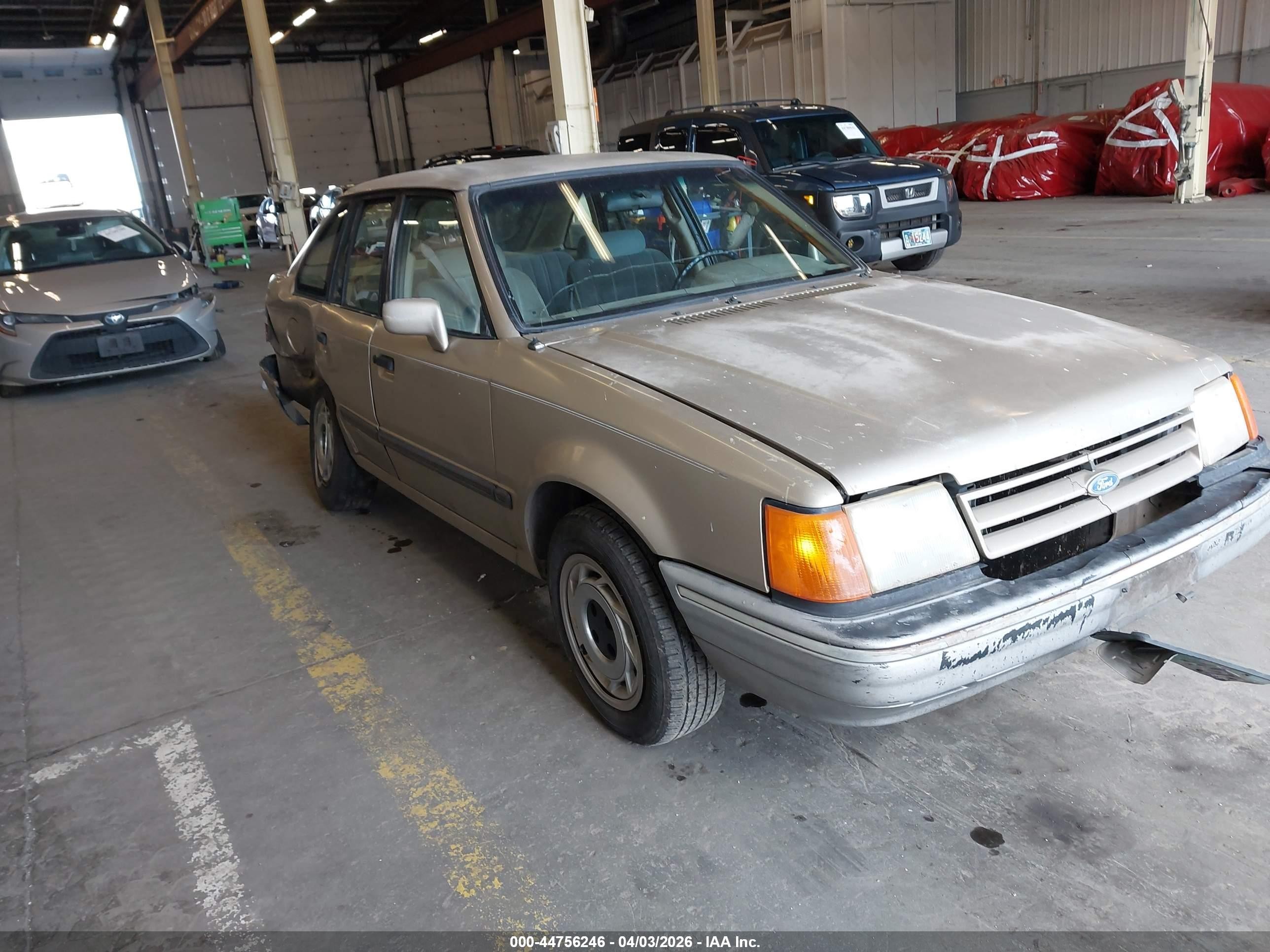 1989 Ford Escort Lx Beige vin: 1FAPP9590KW331222