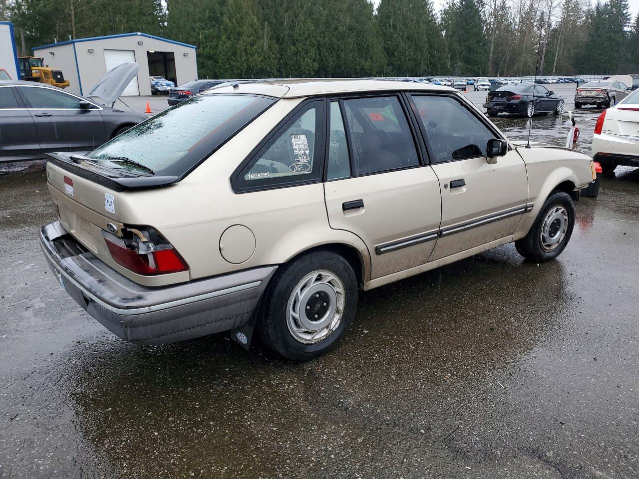 1989 Ford Escort Lx Tan vin: 1FAPP9595KW260180