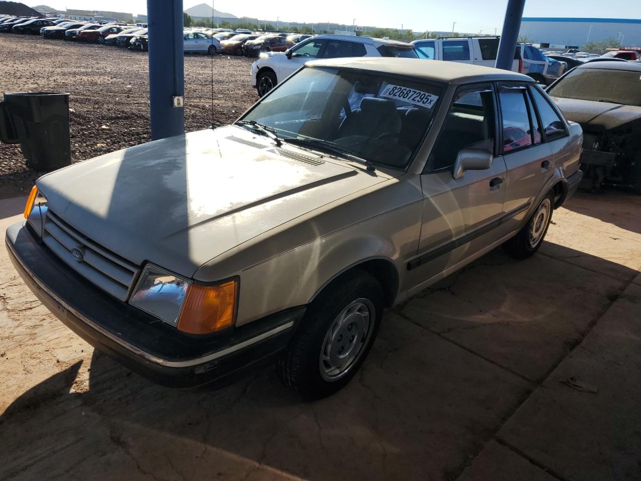 1989 Ford Escort Lx Tan vin: 1FAPP9597KW118042
