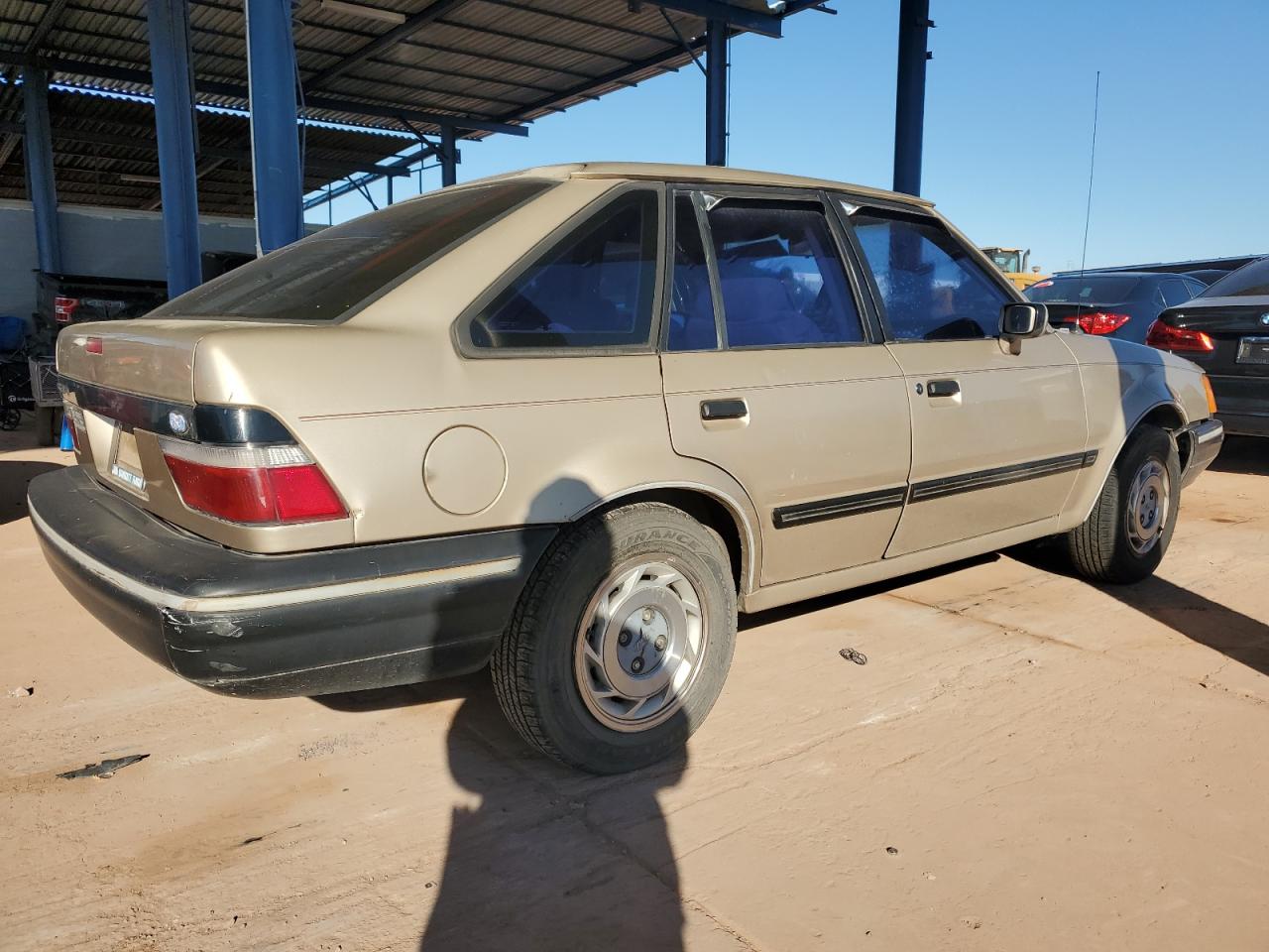 1989 Ford Escort Lx Tan vin: 1FAPP9597KW118042